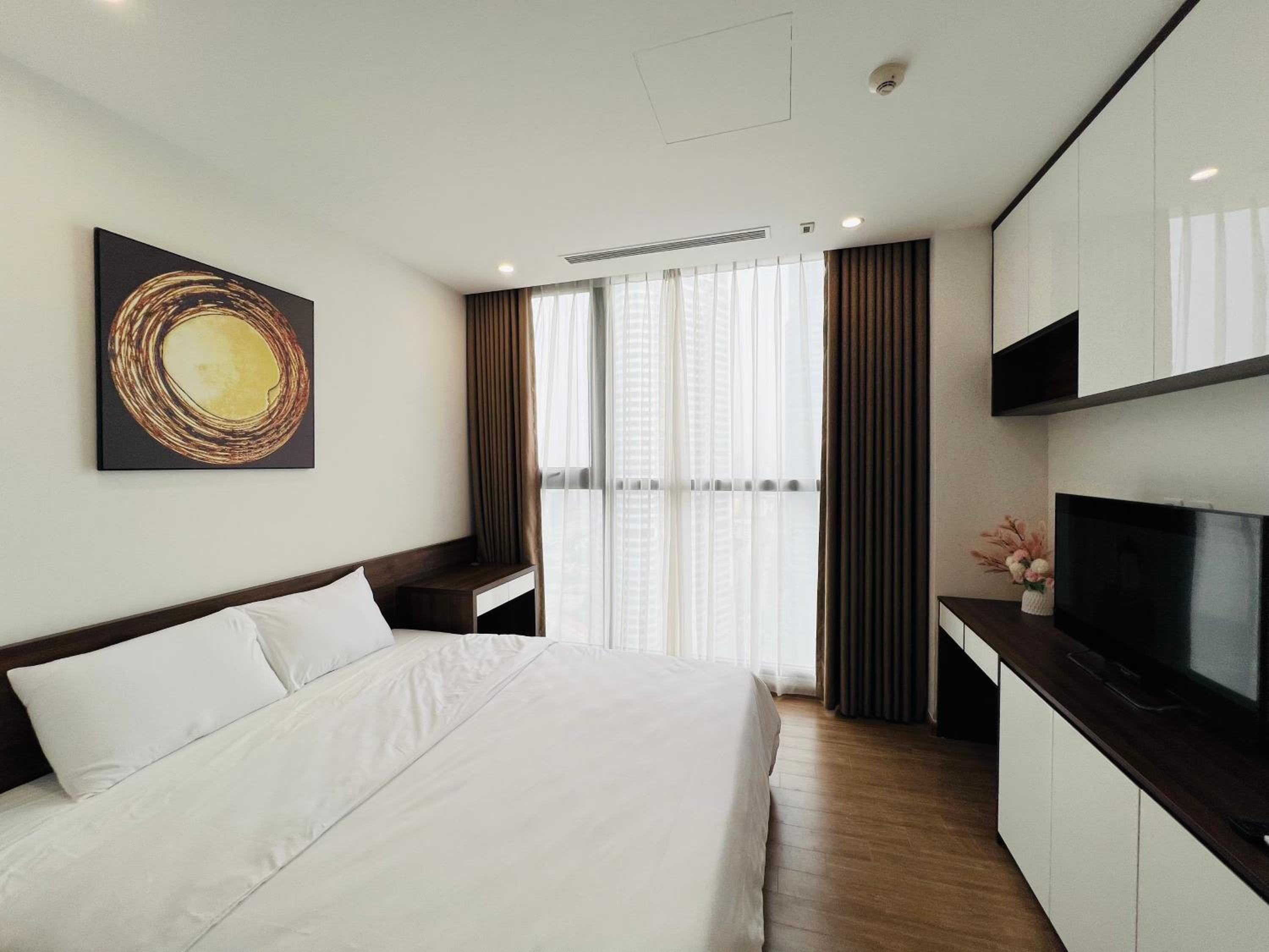 Vinhomes Sky Lake - Feria Homes