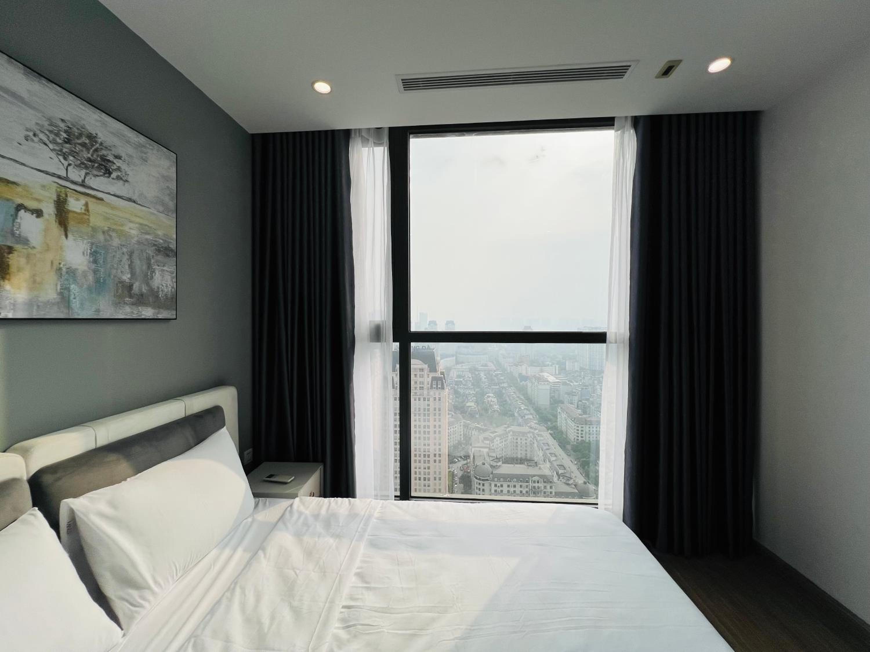Vinhomes Sky Lake - Feria Homes