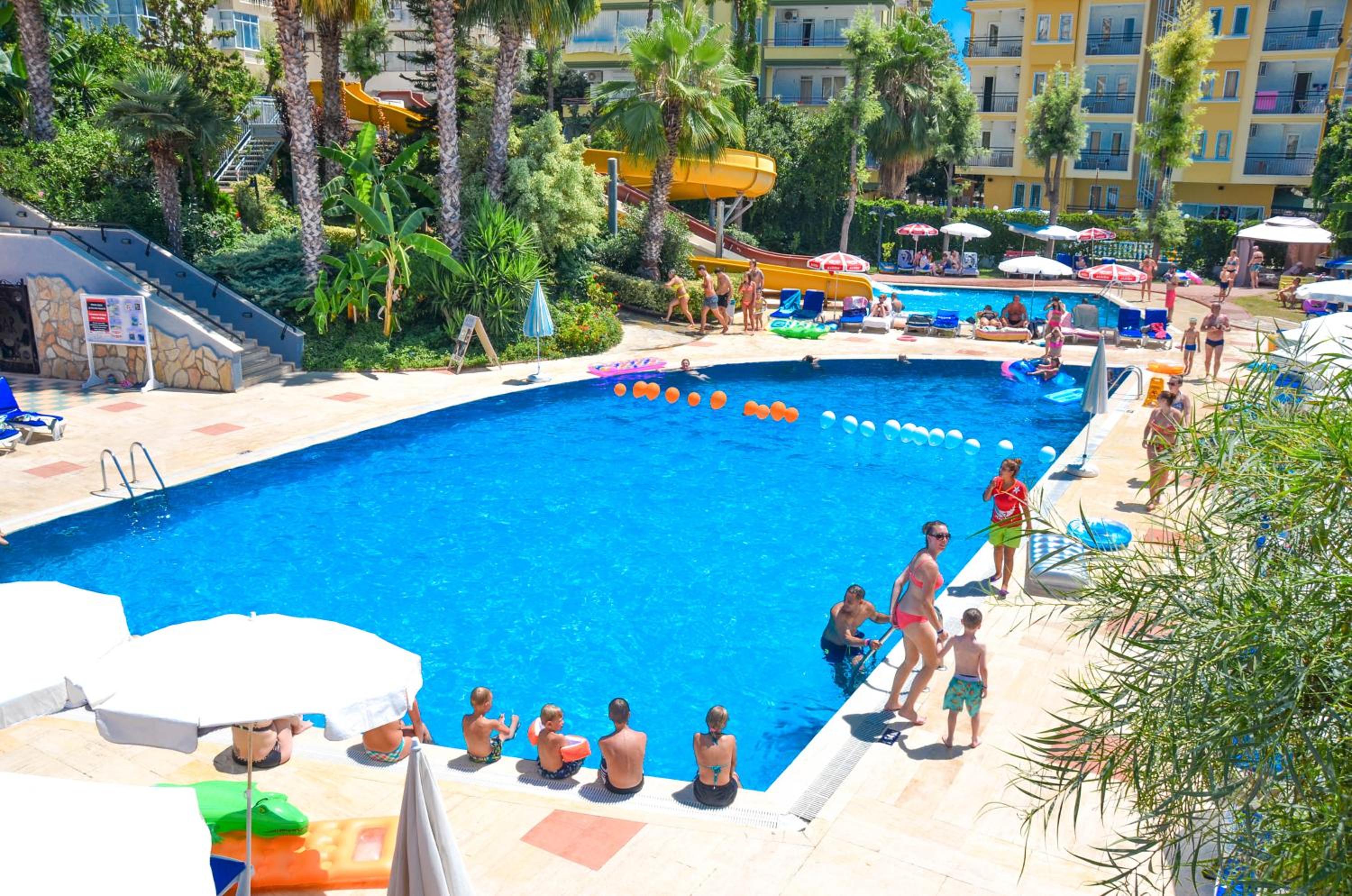 Ark Apart and Suite Hotel - Image 88