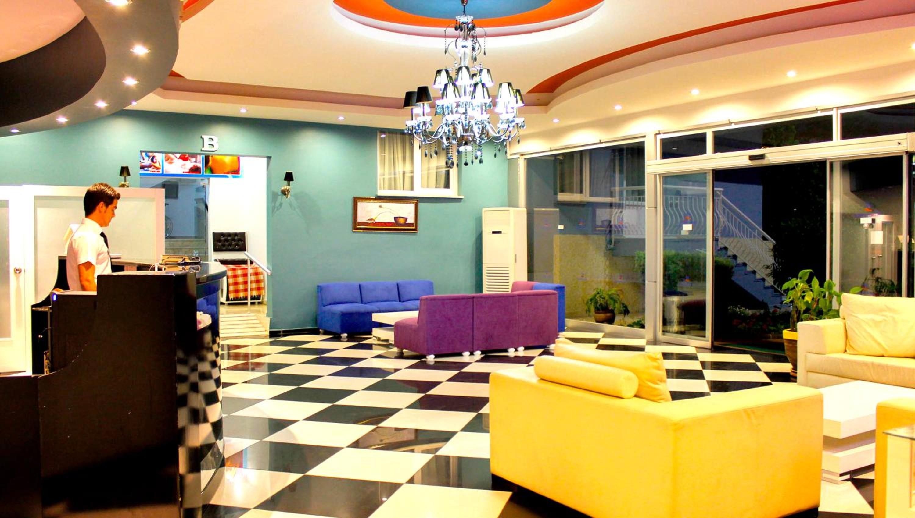 Ark Apart and Suite Hotel - Image 75