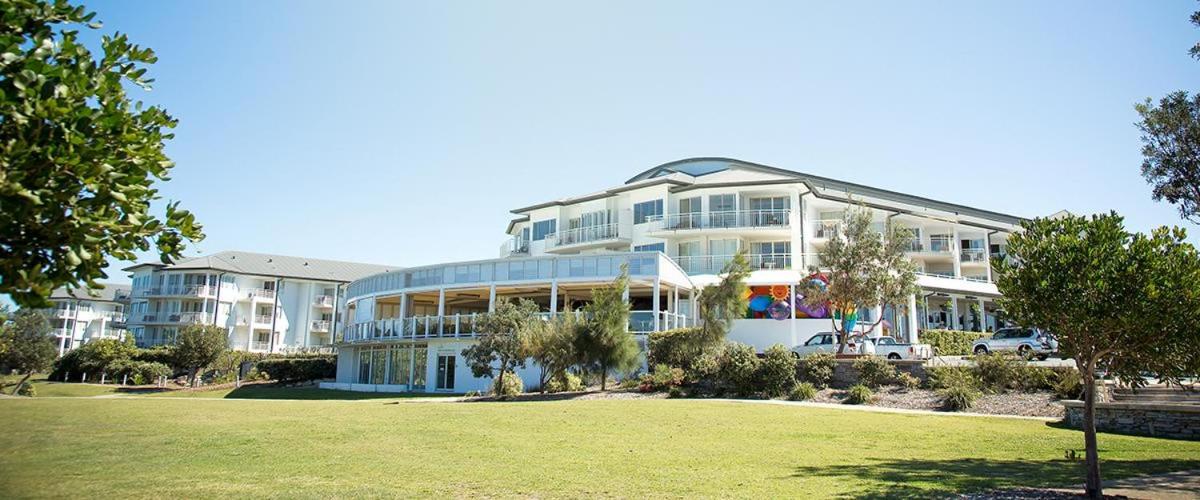 The Pool Resort Kingscliff - 1BR with Hinterland Views (5312) - Holiday Management Co.
