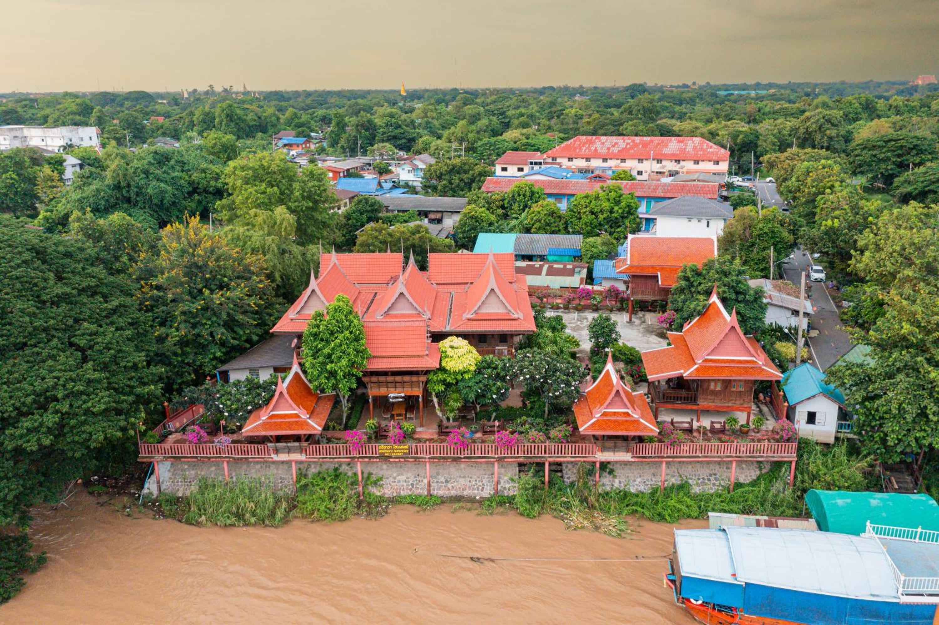Athithara Homestay
