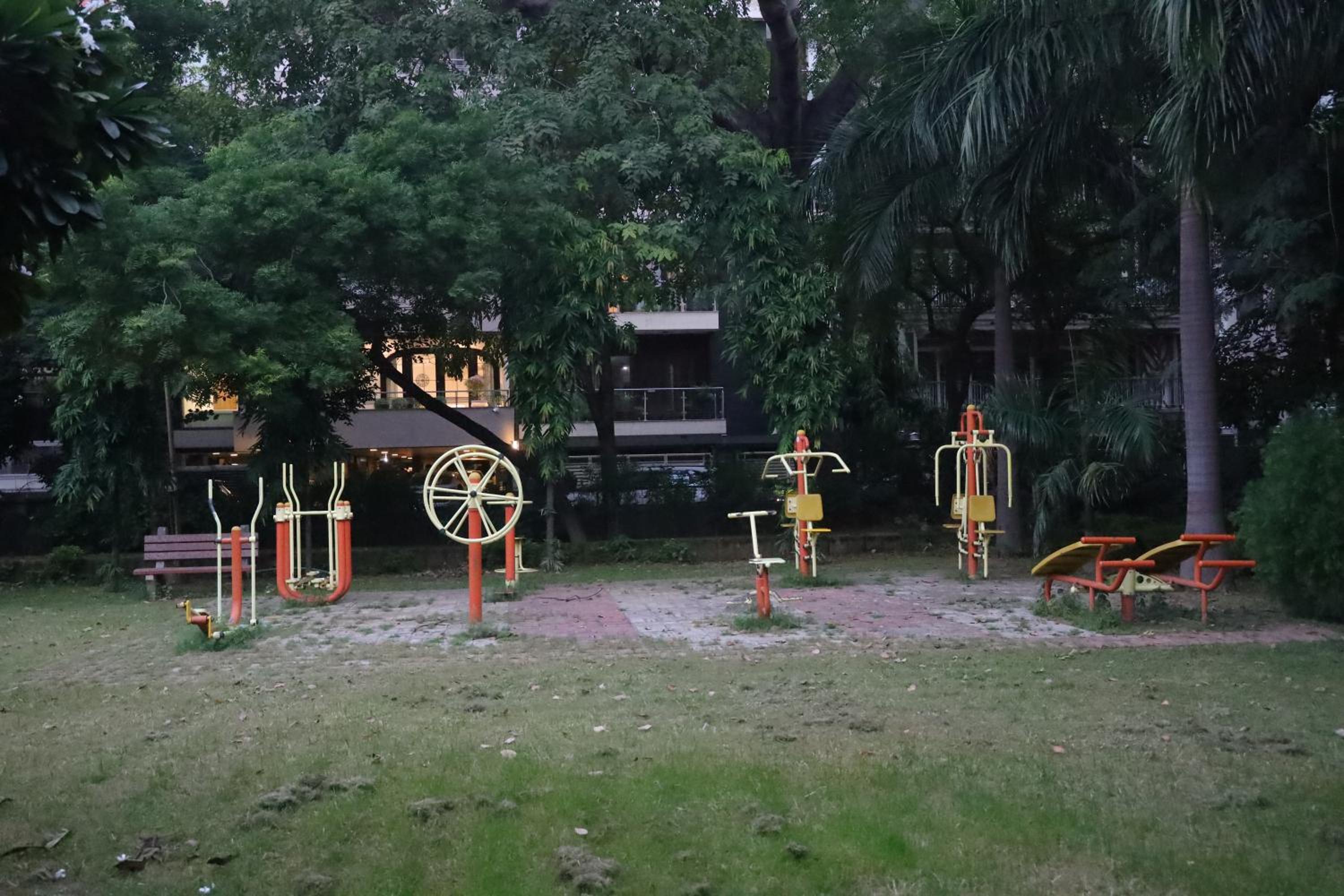 activities & amenities