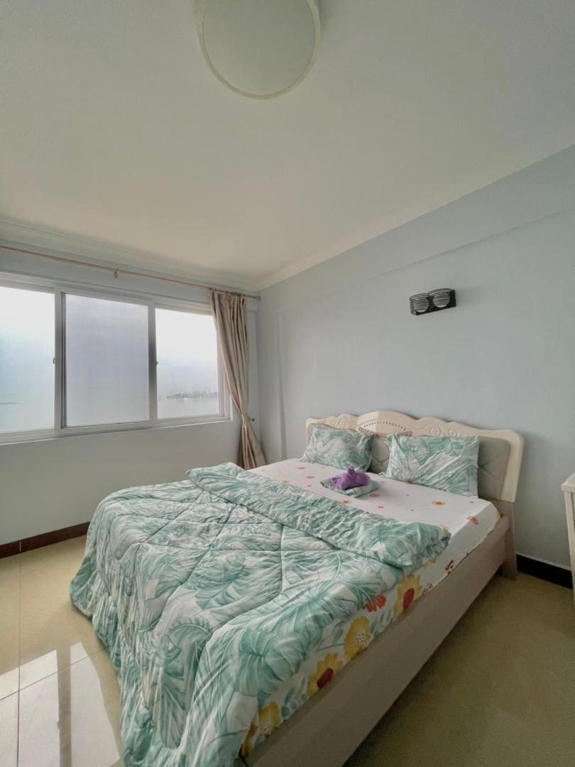 R6 home stay Apartment view 5