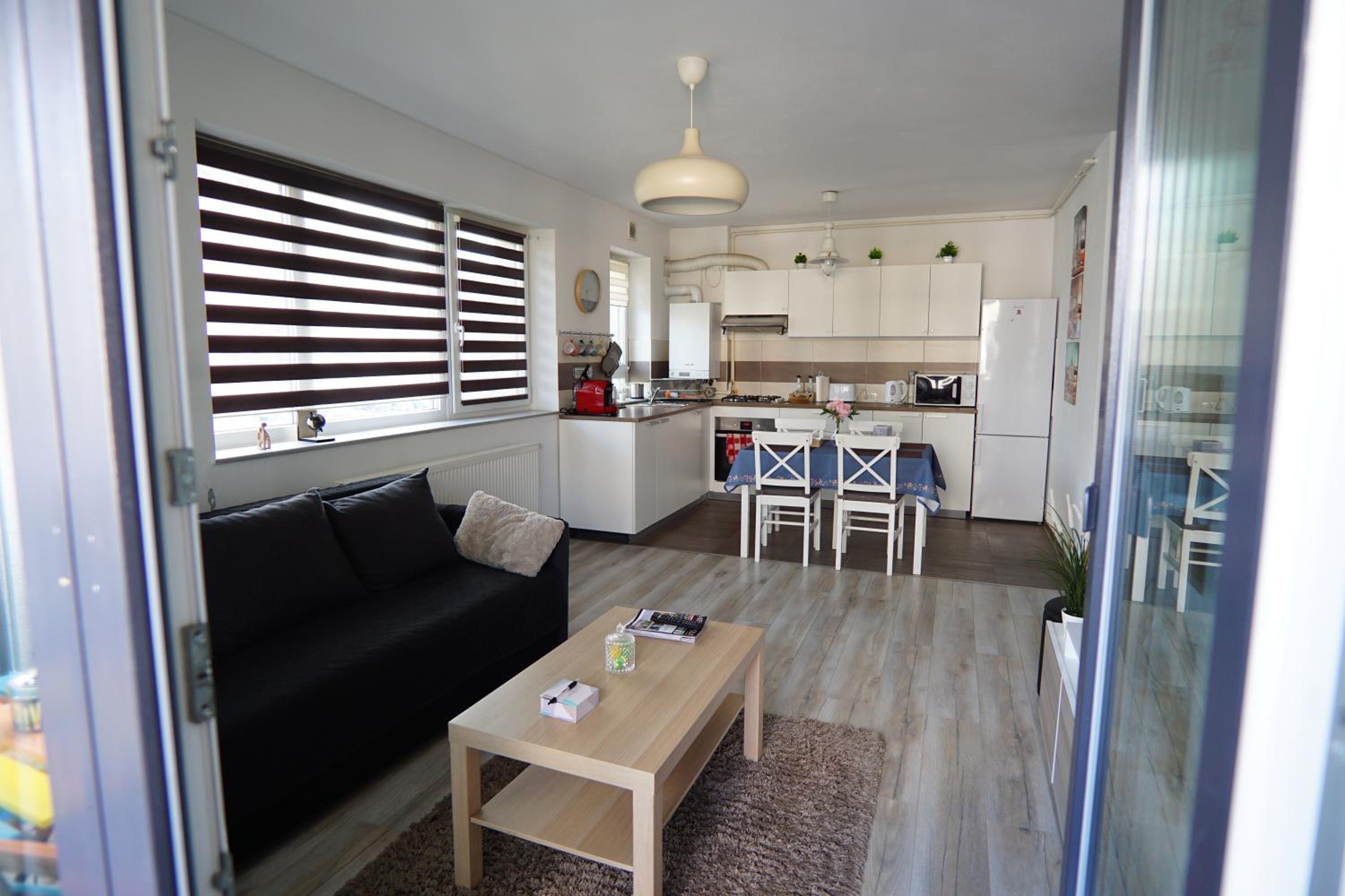 Relaxing Coresi Mall studio free parking