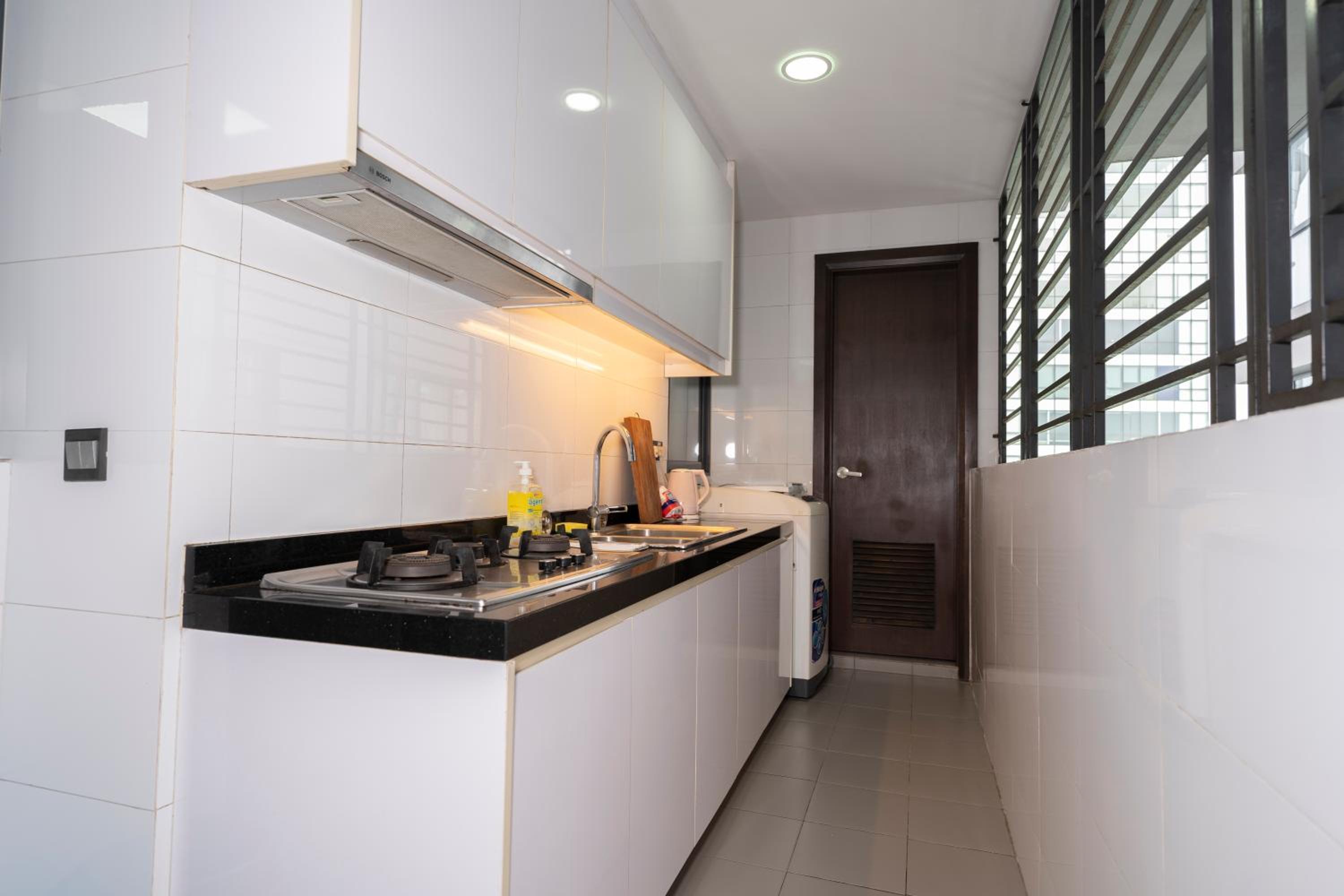 KL Top Location Kid's Theme White Collar Apartment