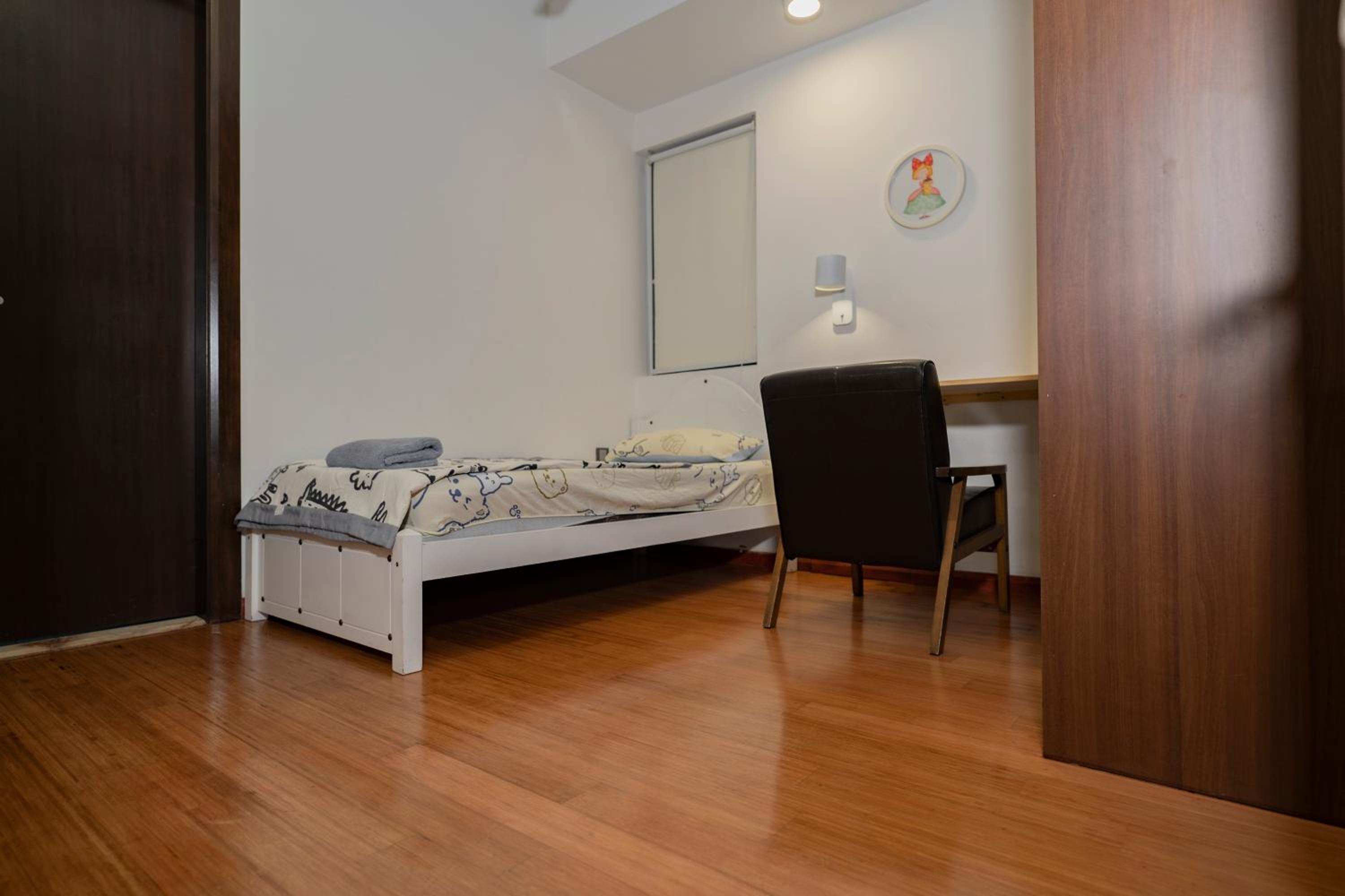 KL Top Location Kid's Theme White Collar Apartment