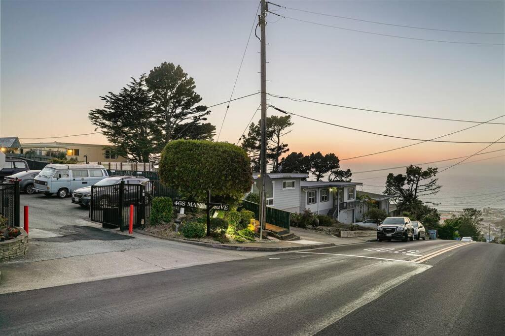 Charming 2BR Coastal Getaway in Pacifica