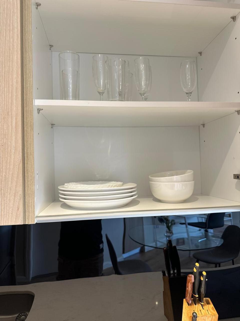 Spacious 2BR APT Near Sandton City -No Loadshedding