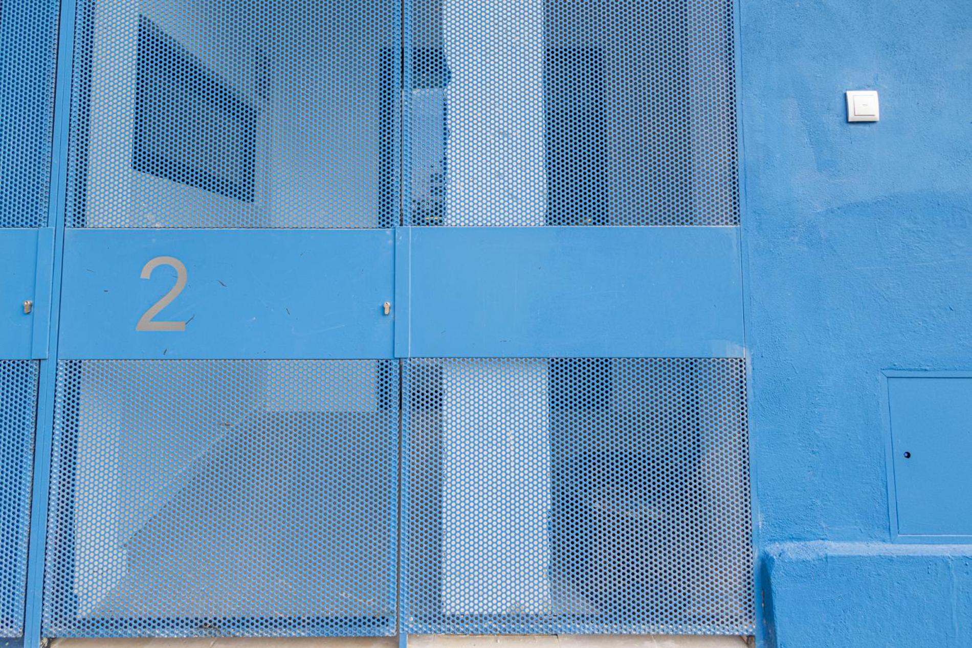 FLORIT FLATS - Stylish Valencia Ceramic Apartments with Free Bicycles by the Joaquin Sorolla Station