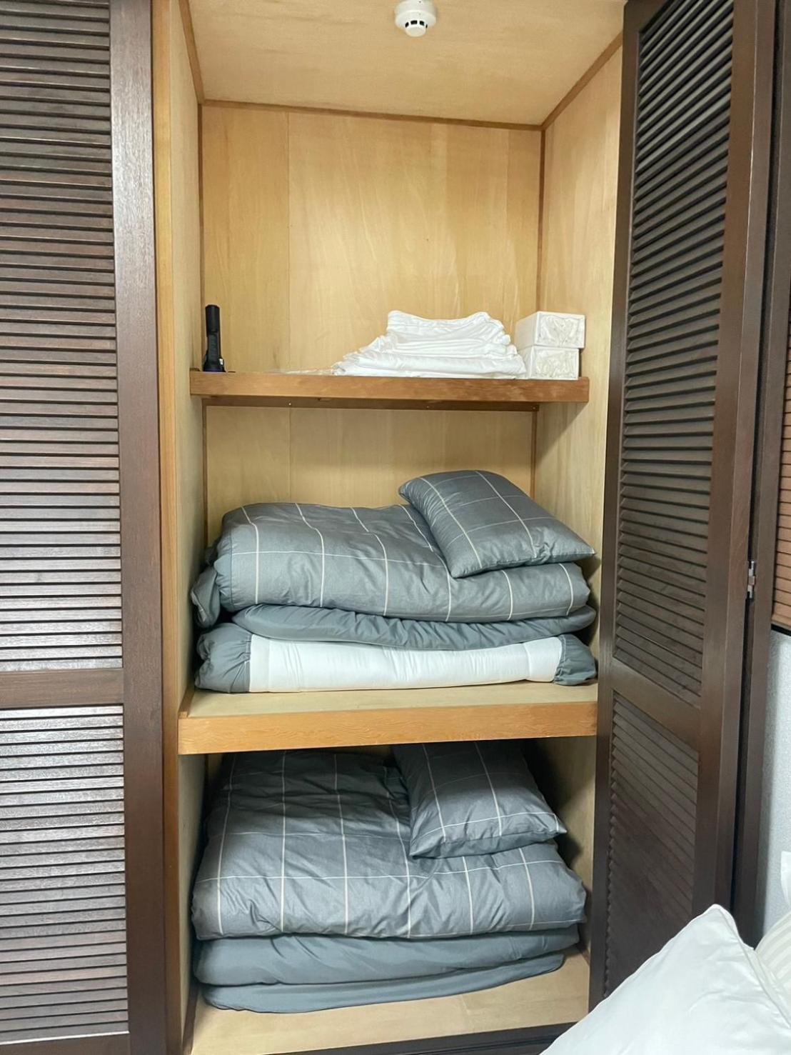 SWEET HOUSE 105 square meters of single floor space 15 minutes on foot to Shinsaibashi Dotonbori 30 minutes to USJ 7 minutes to Umeda