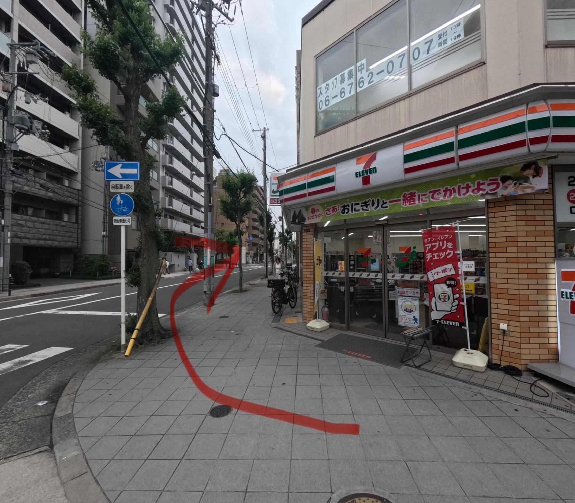 SWEET HOUSE 105 square meters of single floor space 15 minutes on foot to Shinsaibashi Dotonbori 30 minutes to USJ 7 minutes to Umeda