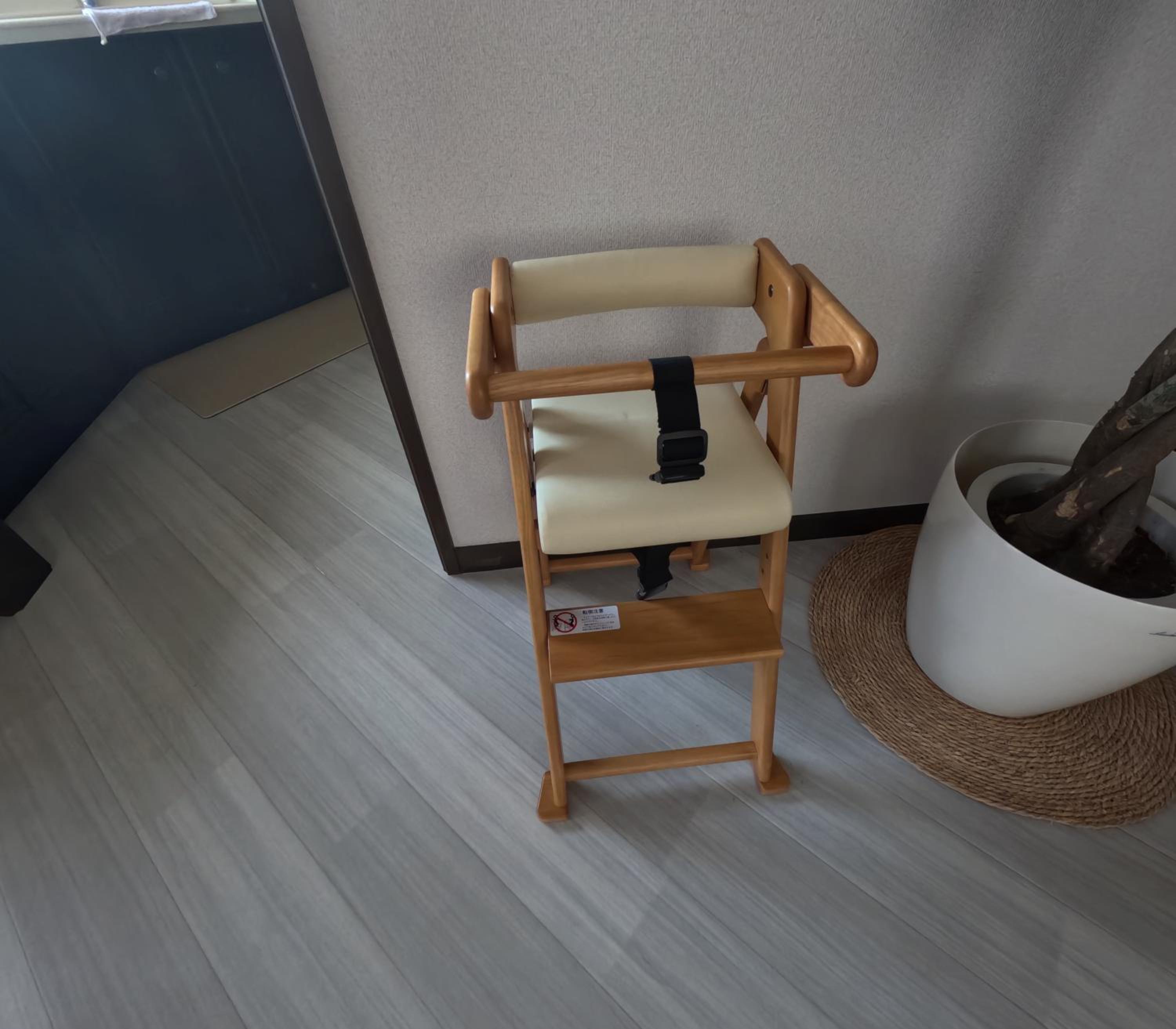 SWEET HOUSE 105 square meters of single floor space 15 minutes on foot to Shinsaibashi Dotonbori 30 minutes to USJ 7 minutes to Umeda