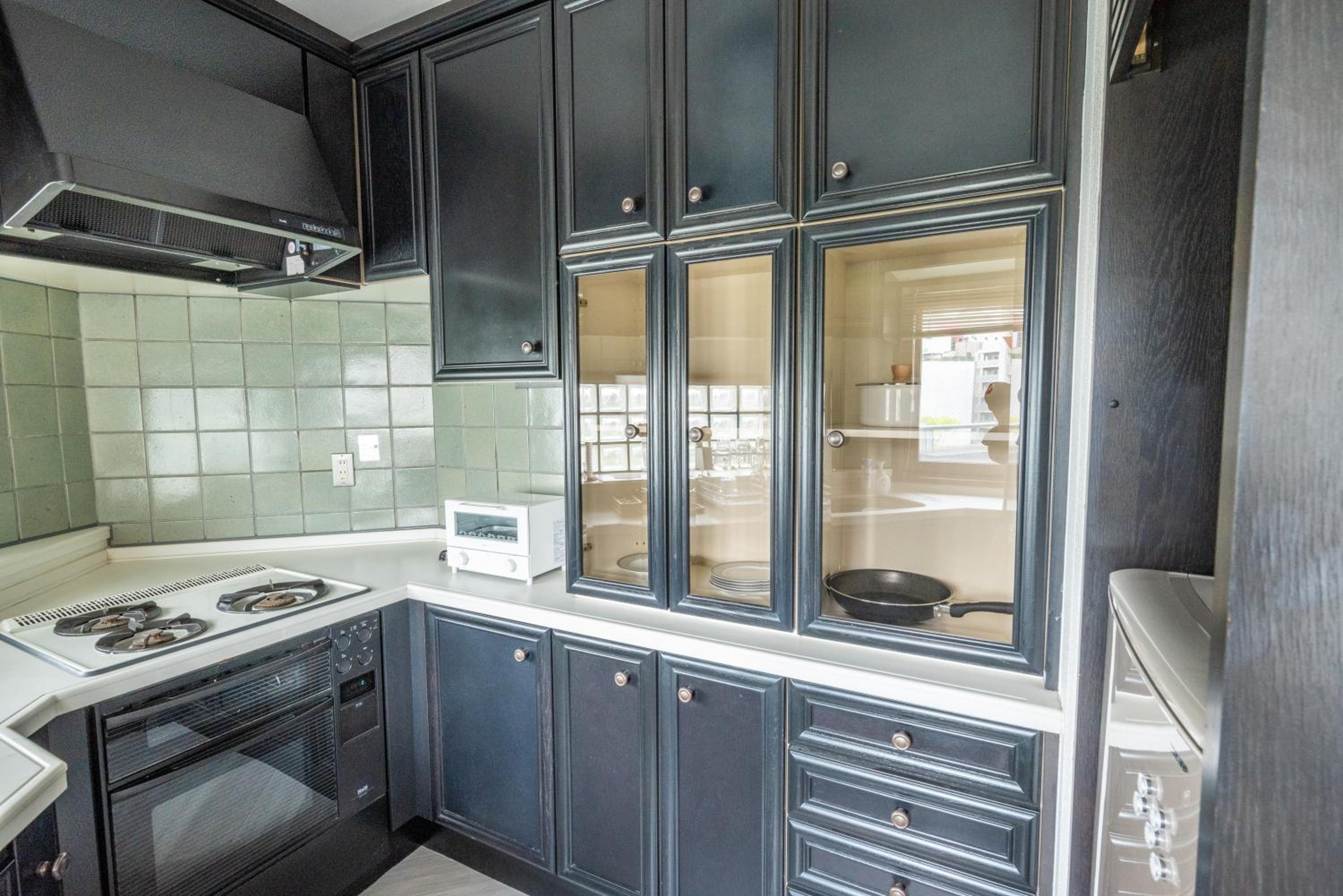 SWEET HOUSE 105 square meters of single floor space 15 minutes on foot to Shinsaibashi Dotonbori 30 minutes to USJ 7 minutes to Umeda