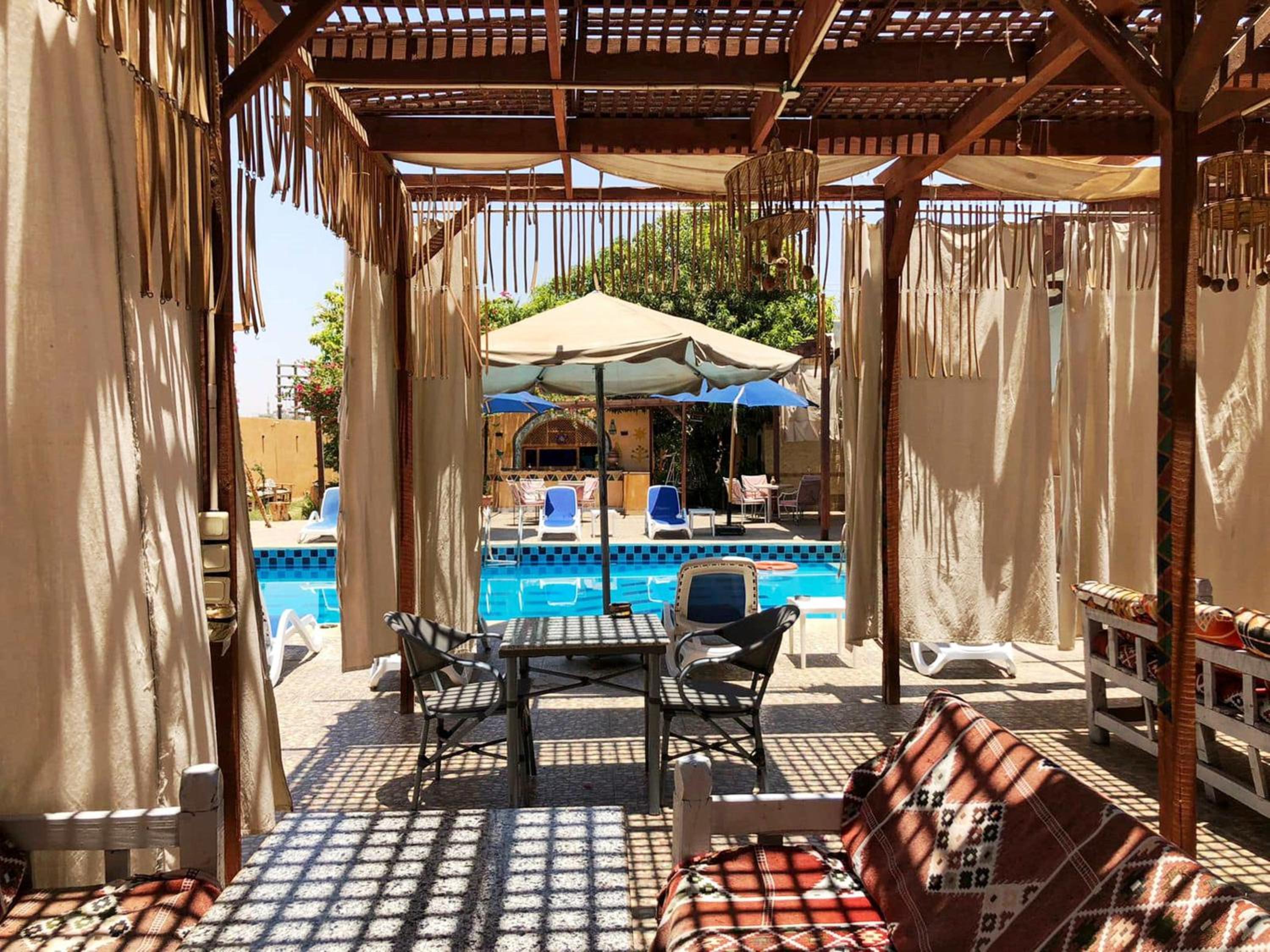 Nile Compound