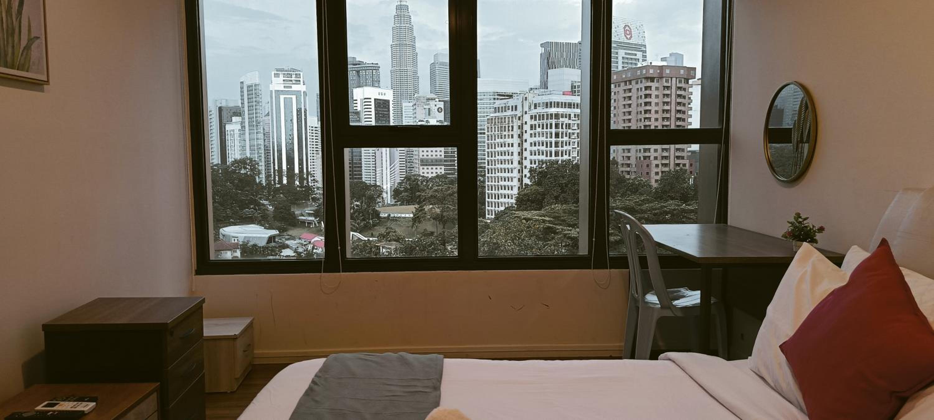 KLCC View King Bed Hidden Haven