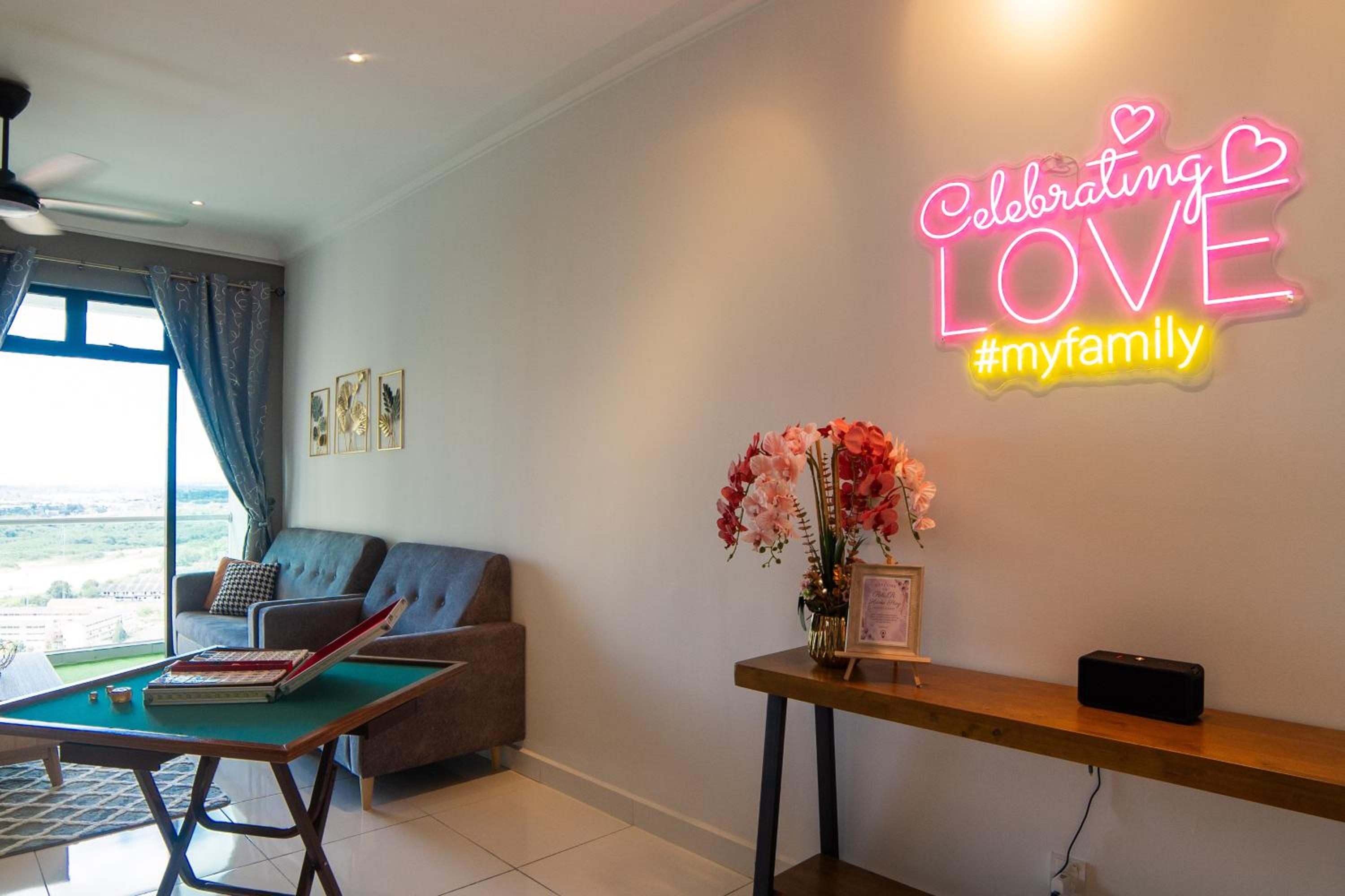 The Platino Sweet Peony 3BR8Pax nr Paradigm Mall