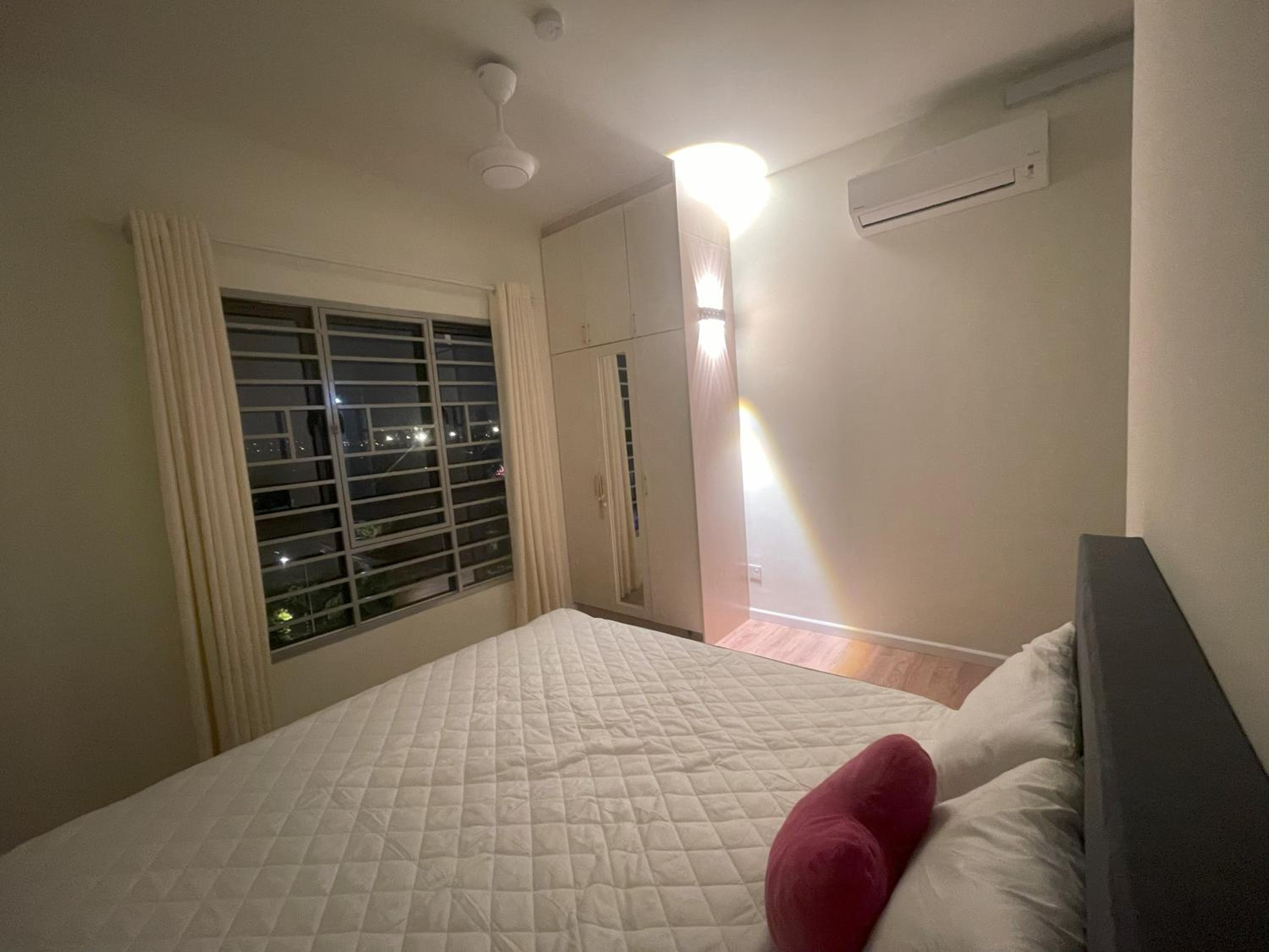 Dian New Apartment Shah Alam with Wifi Netflix photo 6