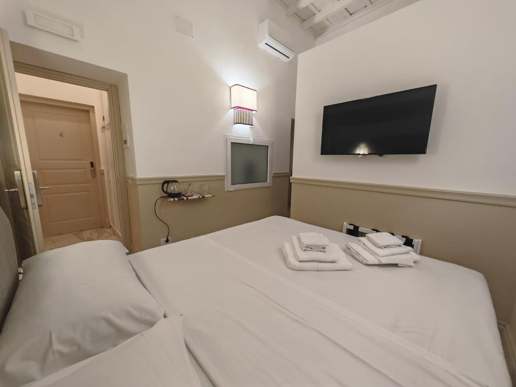 Cozy Luxury Room Pantheon