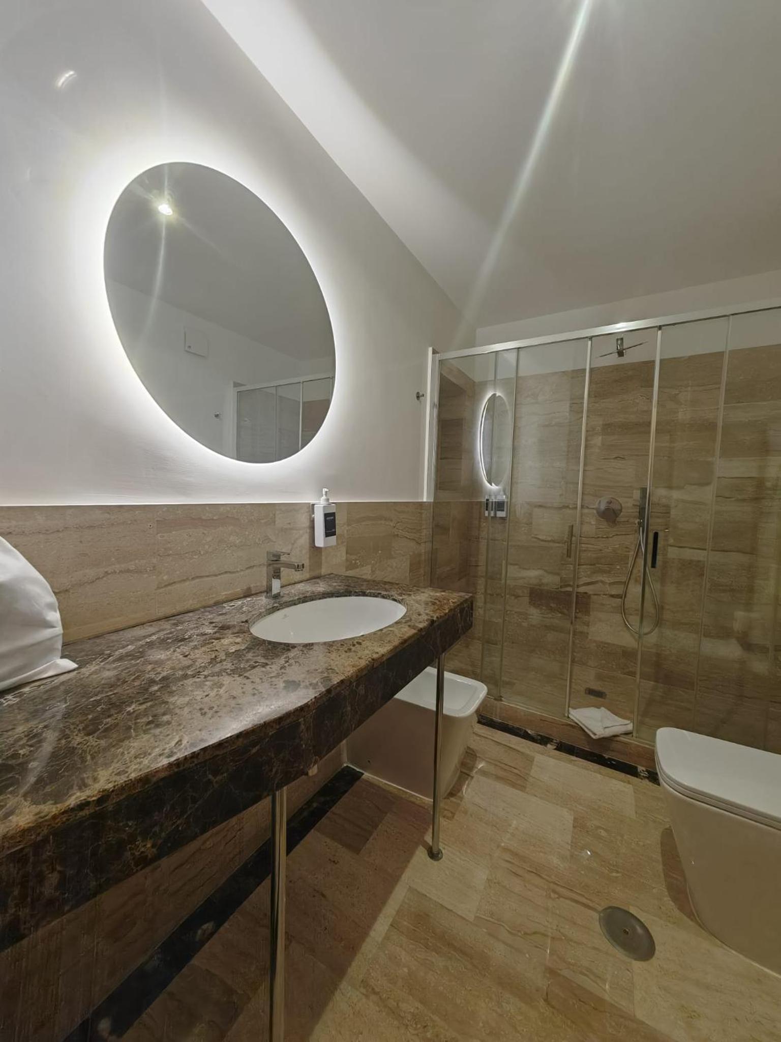 Cozy Luxury Room Pantheon