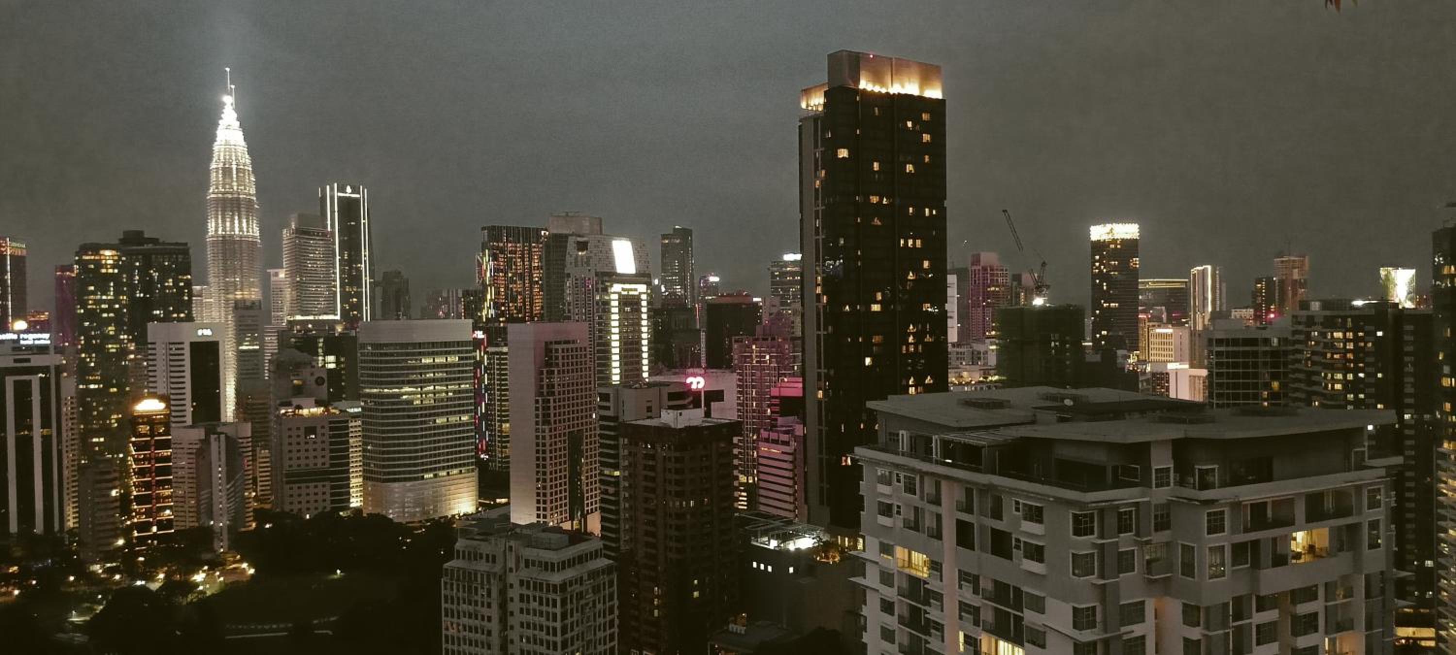 KLCC View King Bed Hidden Haven