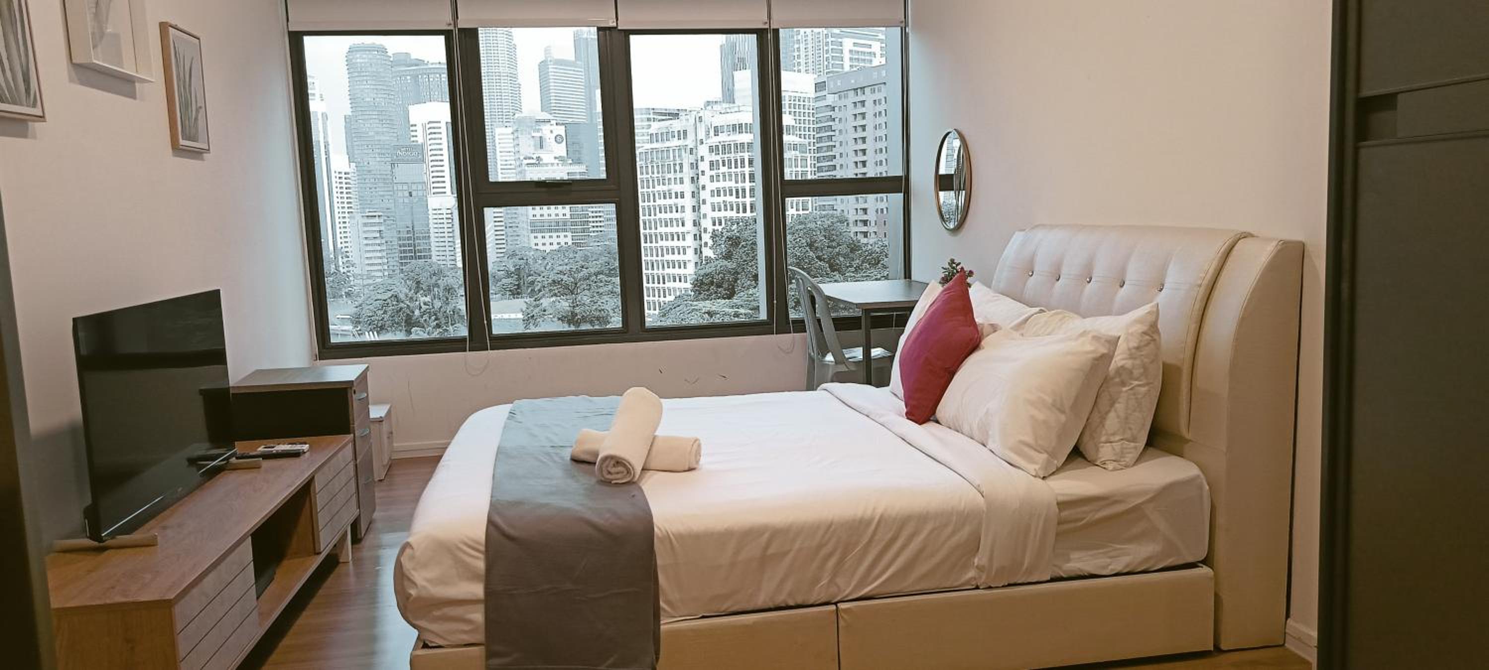 KLCC View King Bed Hidden Haven