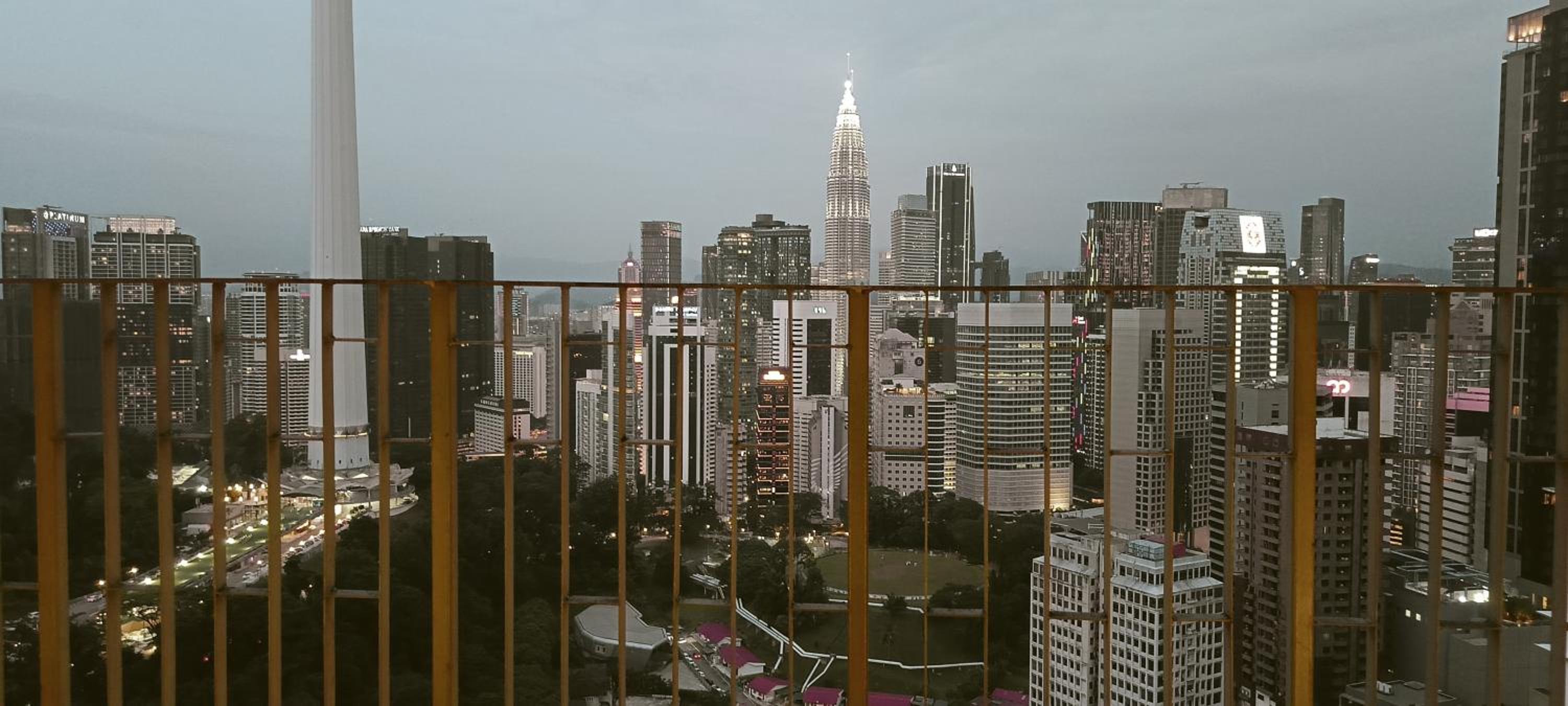 KLCC View King Bed Hidden Haven