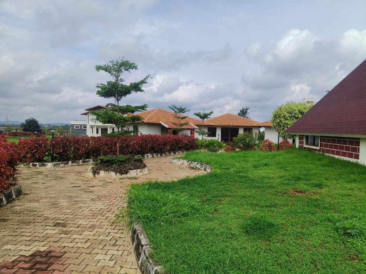 TRANQUIL RETREAT