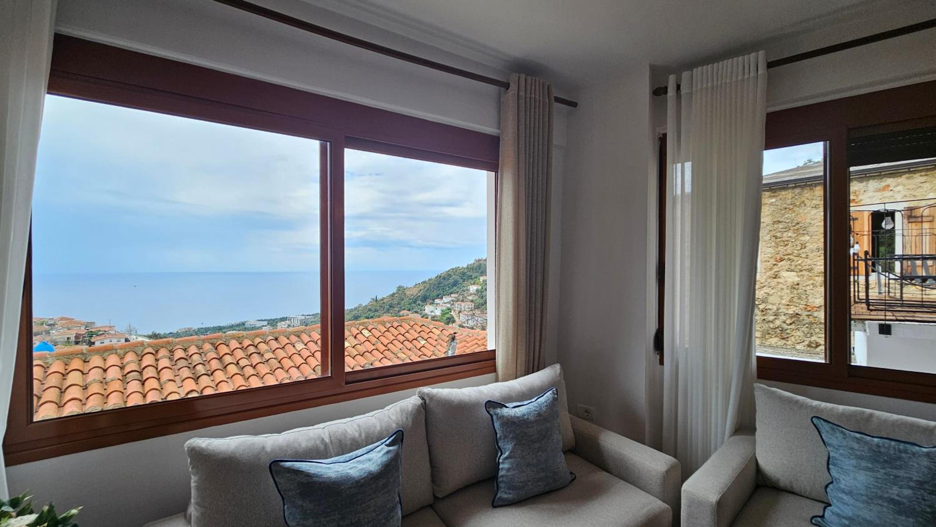 Zens Villa Dhermi Village