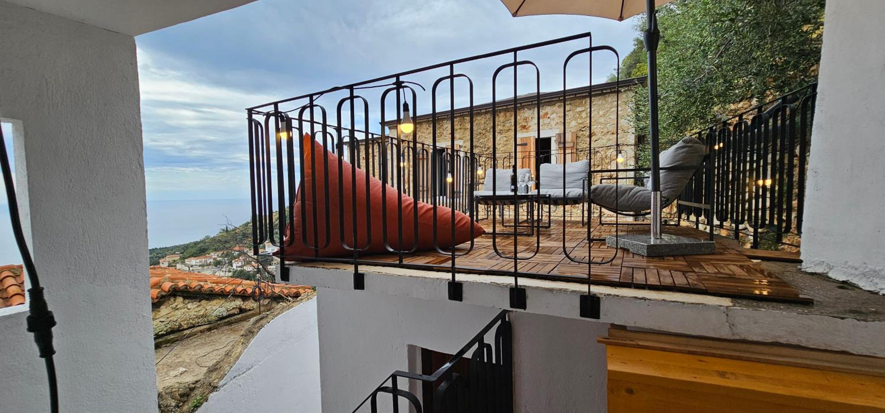 Zens Villa Dhermi Village