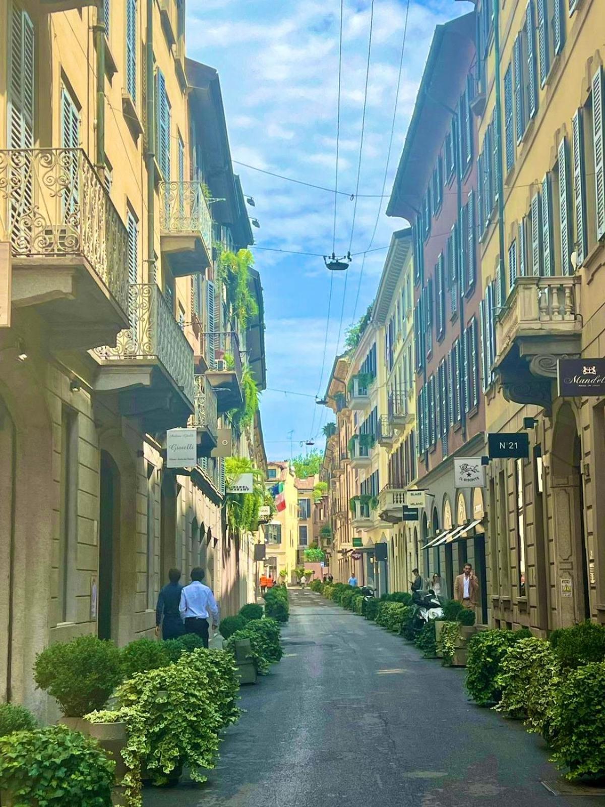 Design Suite on 2 Floors Via della Spiga