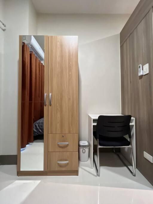New Boutique 1BR Condo close to Shangri-La Plaza view 5