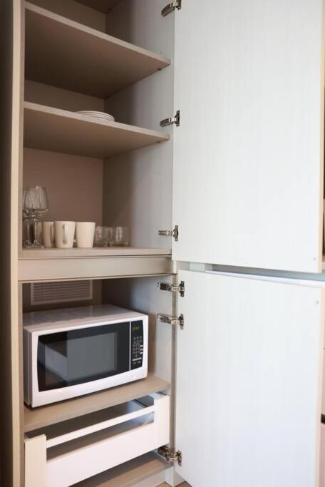 Cool City View 2BR Central with Pool and Free Parking