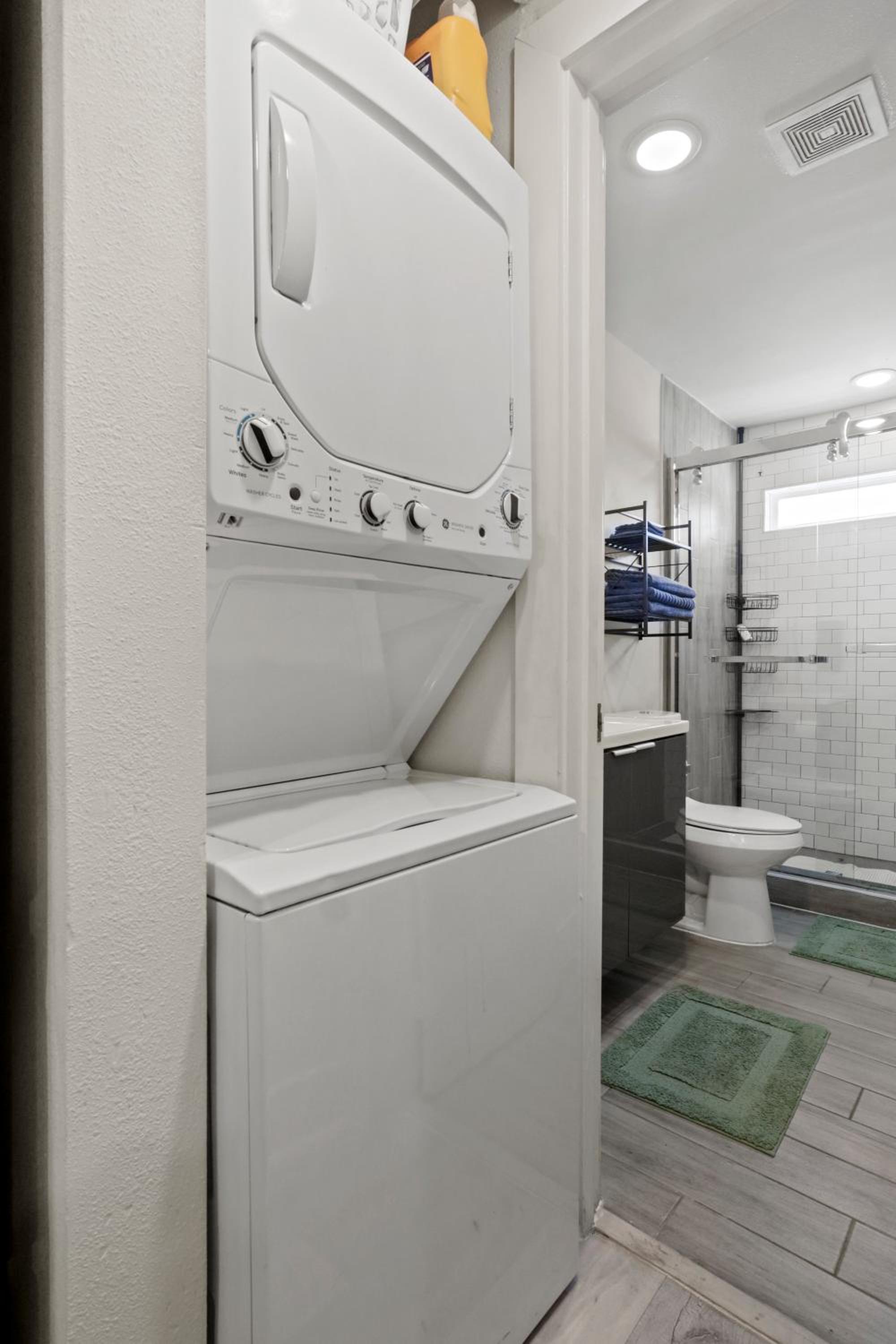 apartment near deep ellum view 5