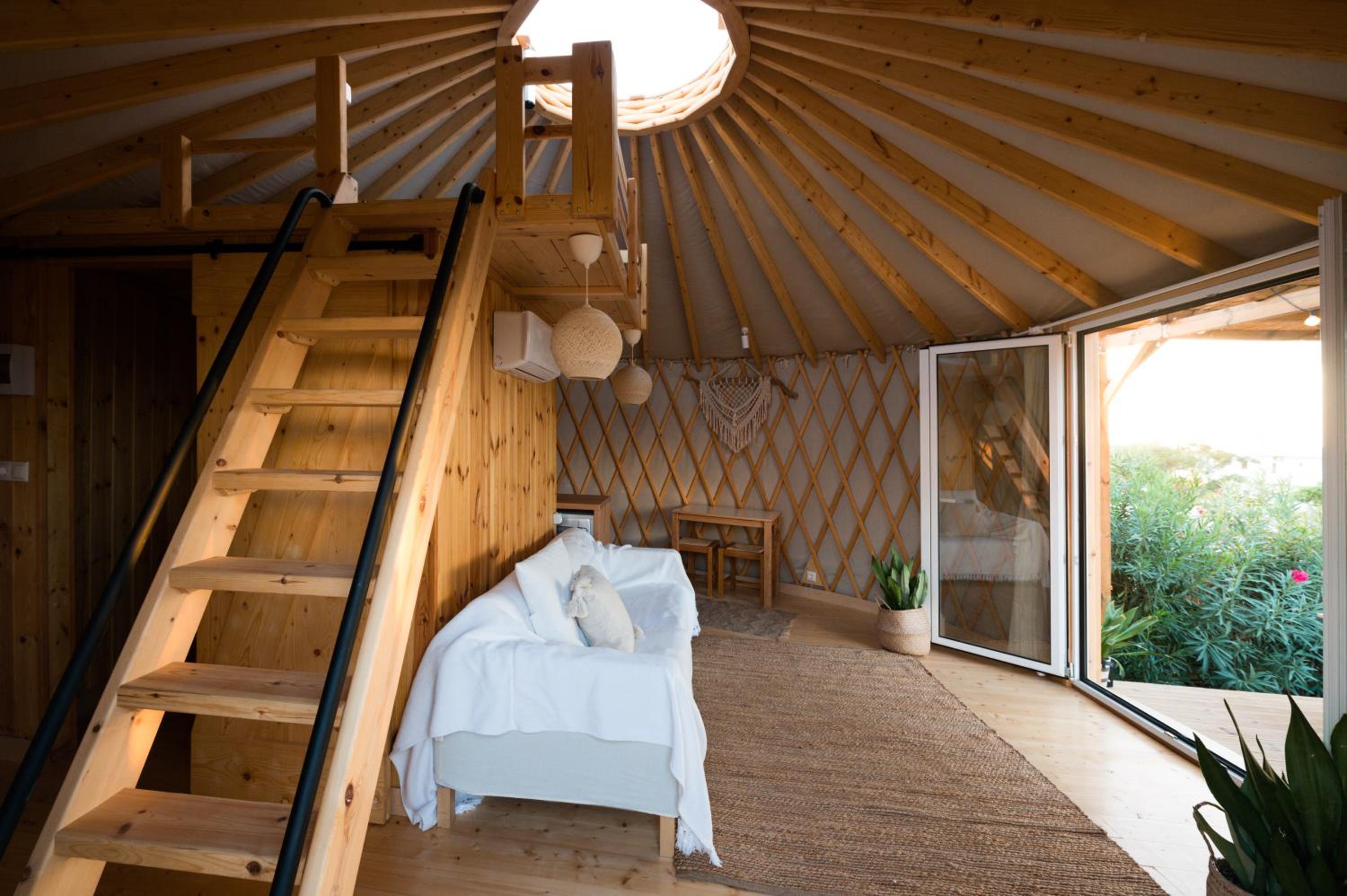 Yurt Kalamaki Seaside Glamping