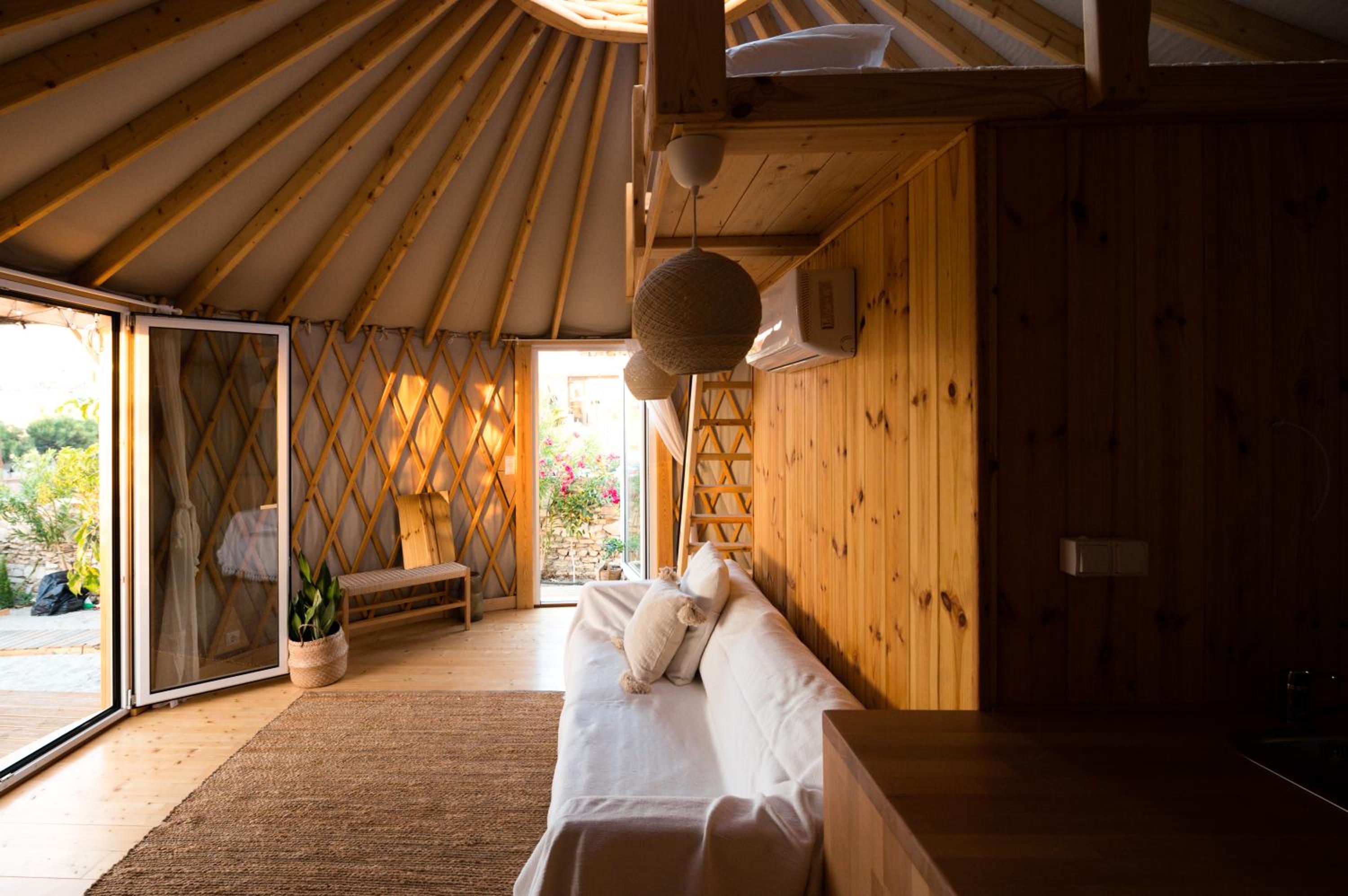 Yurt Kalamaki Seaside Glamping