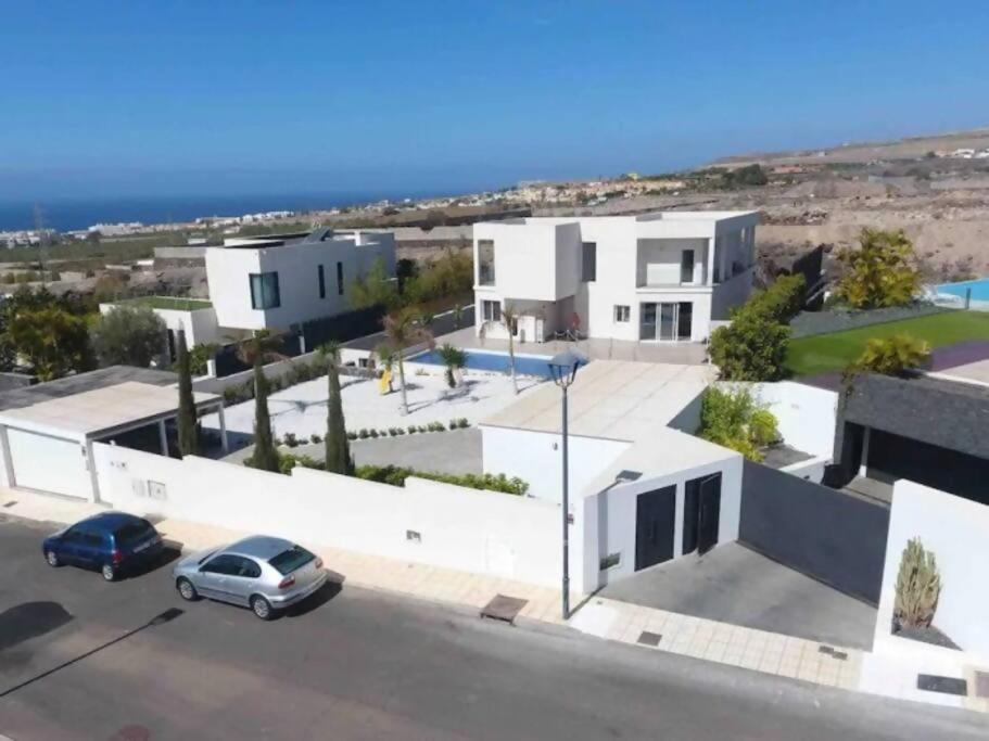 Paraiso House