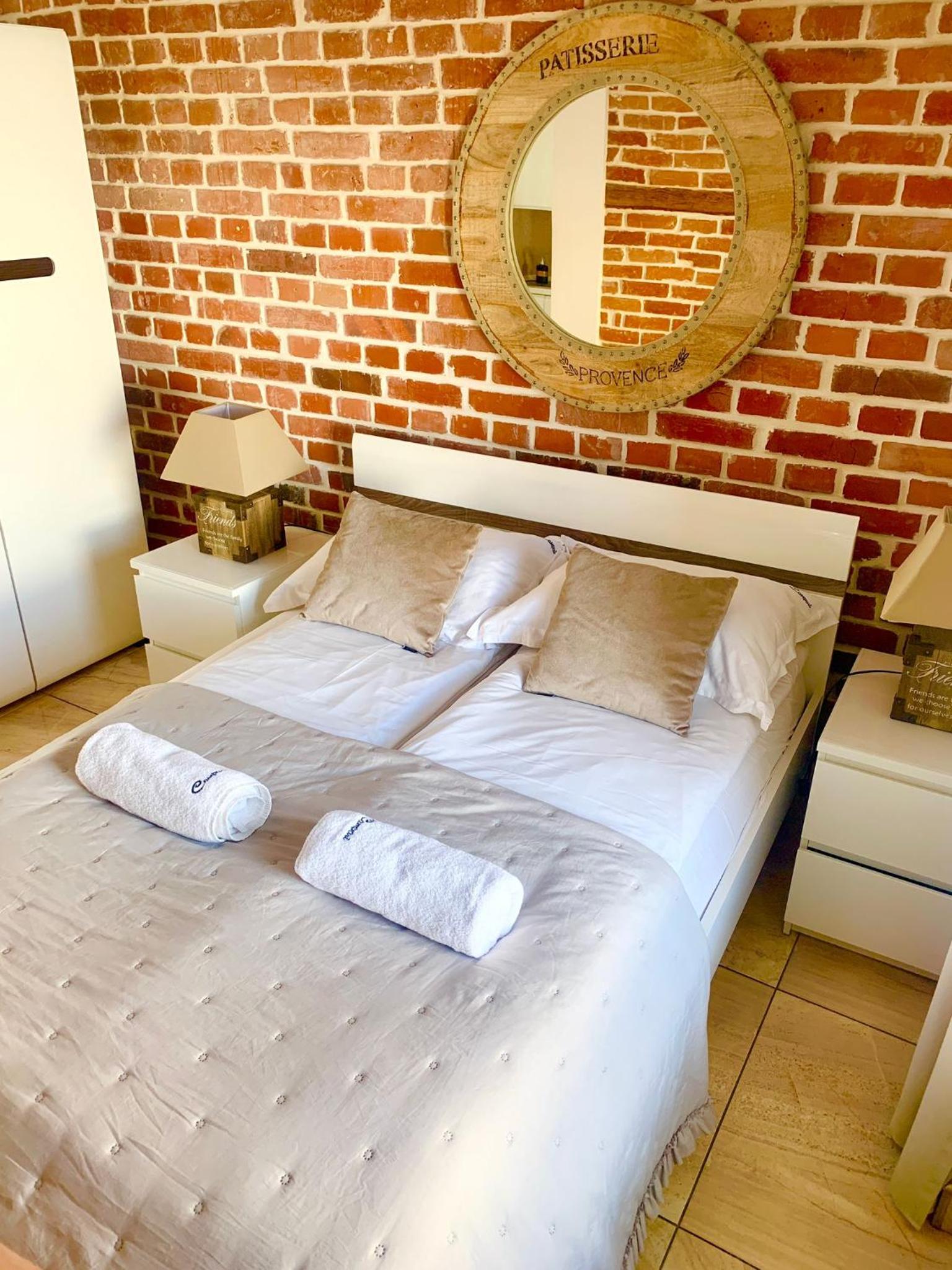 Perfect Stay - 