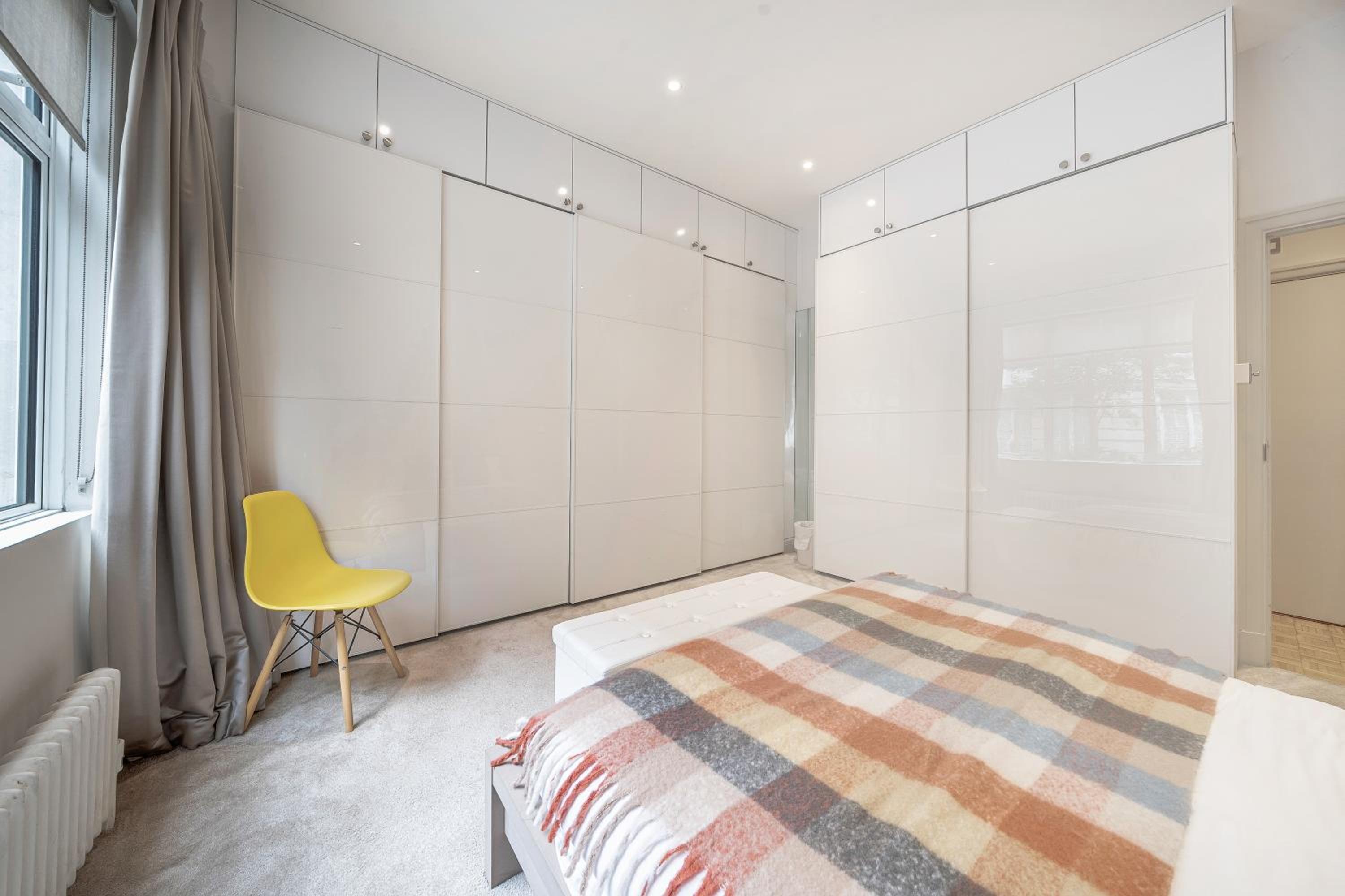 Luxurious Two-Bedroom Haven in Marylebone