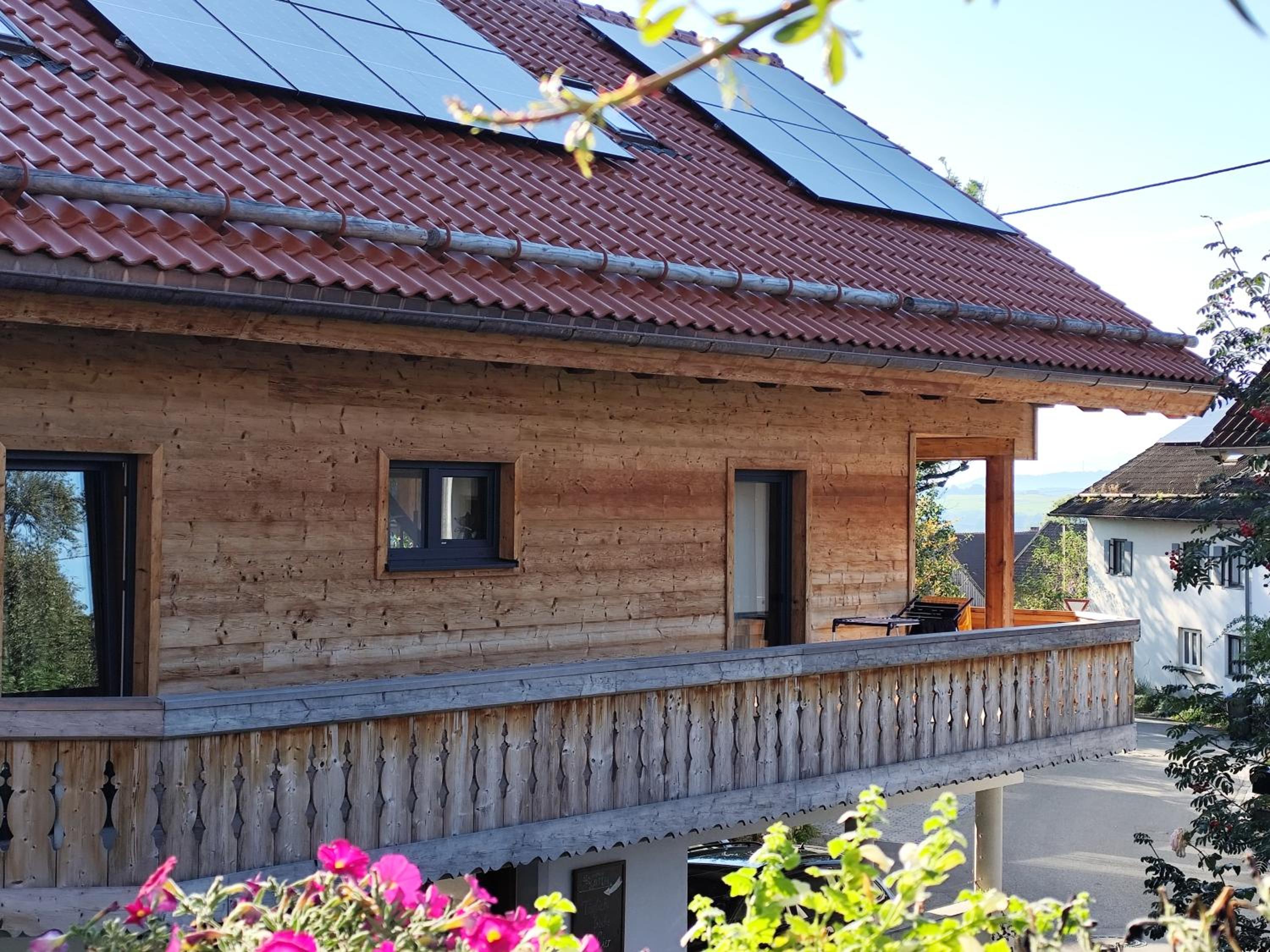 Lechrain Chalet- Luxusferienhaus am Biohof