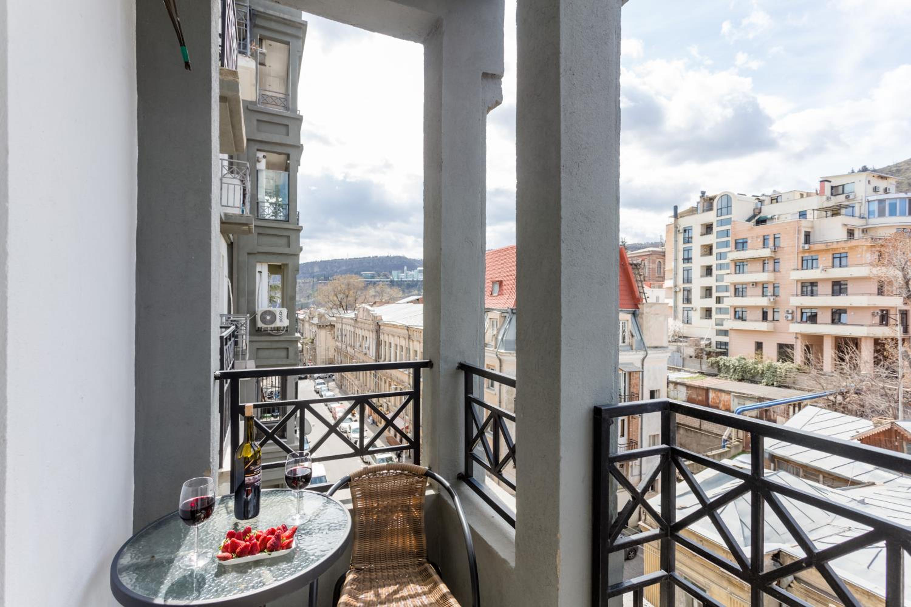 balance & terrace