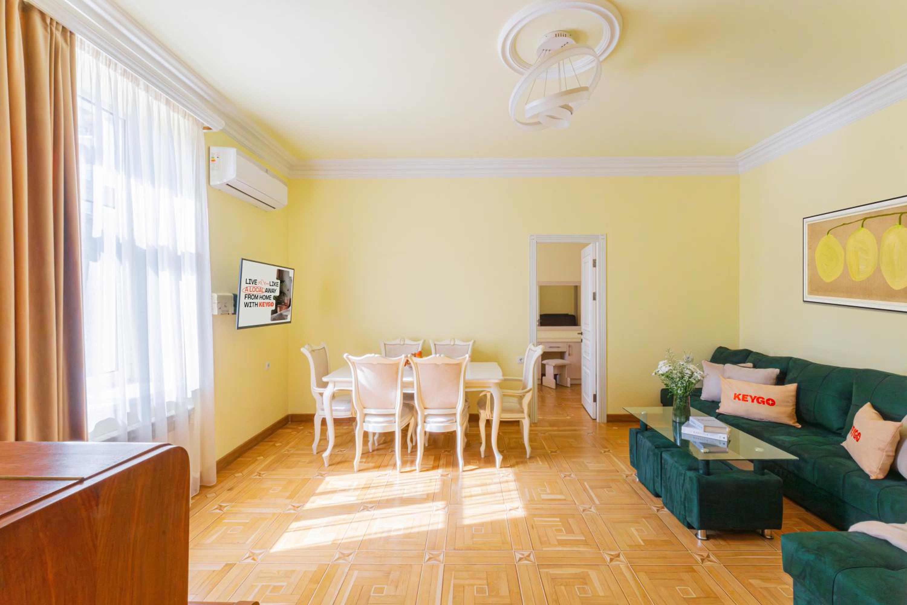 Cadcade Located 1BR Apt City Center by Keygo 97