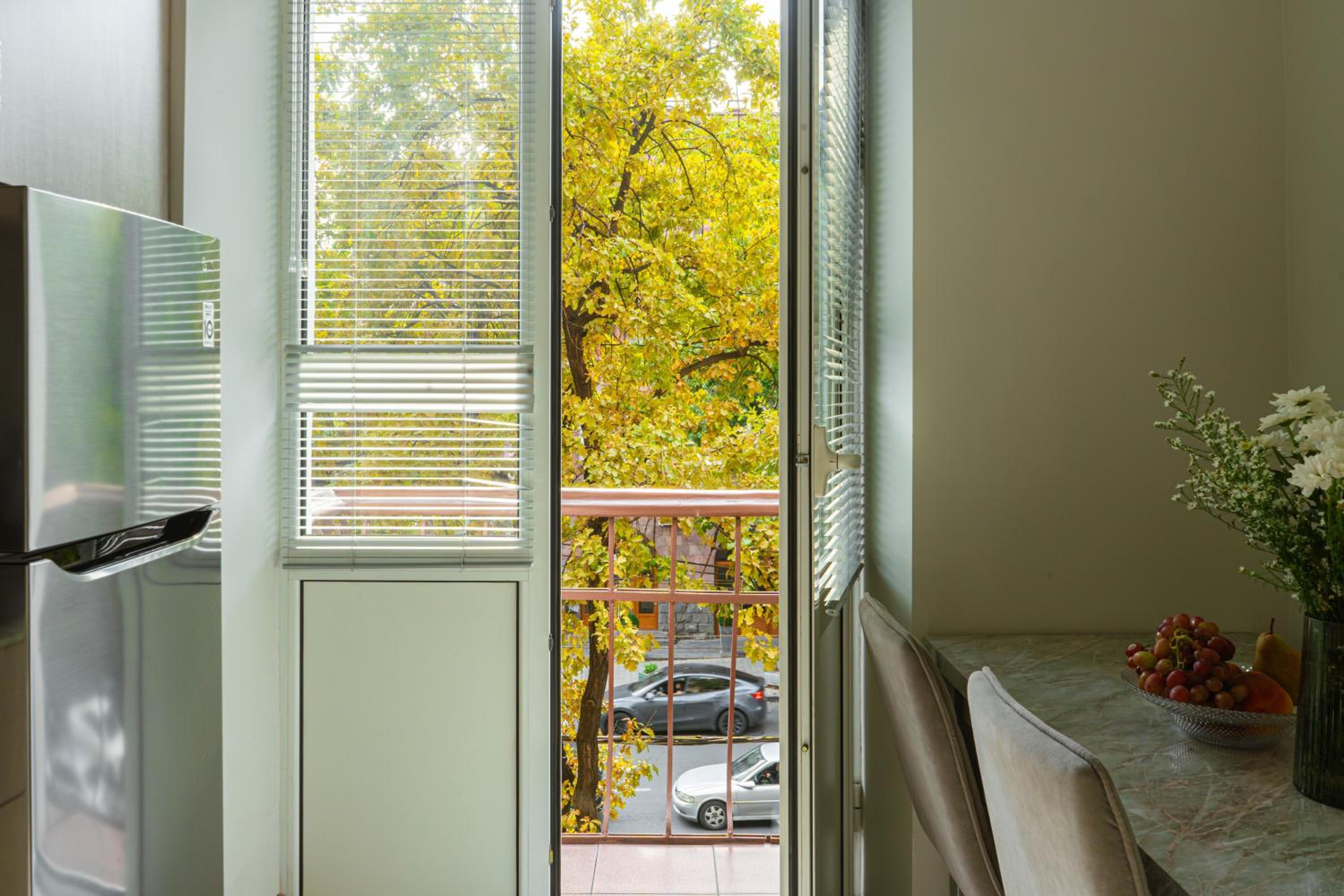 Cadcade Located 1BR Apt City Center by Keygo 97