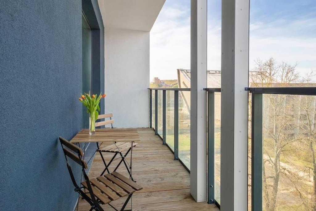 Apartment with balcony and castle view by URBAN RENT