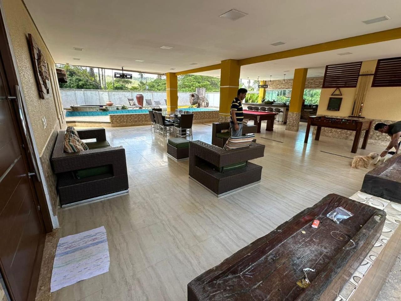 lounge