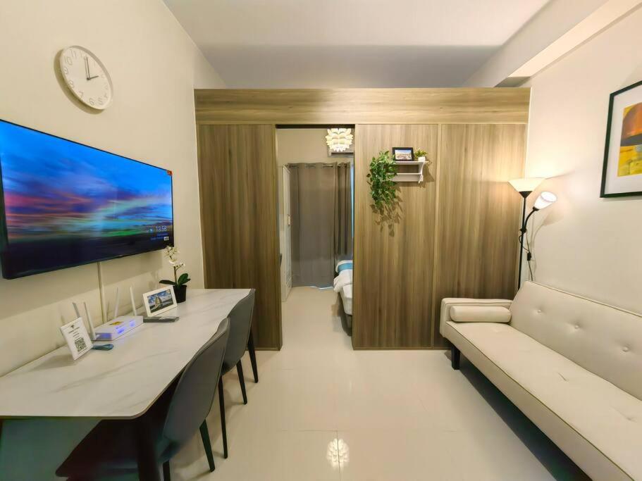 1BR Condotel with Balcony at FAME Residences #FM51 view 2