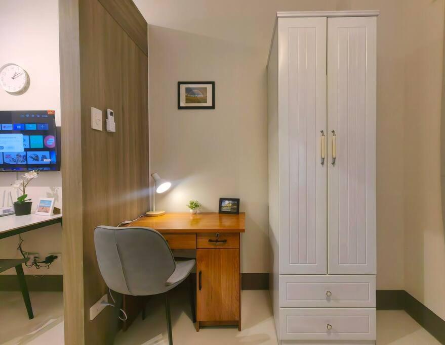 1BR Condotel with Balcony at FAME Residences #FM52 view 4