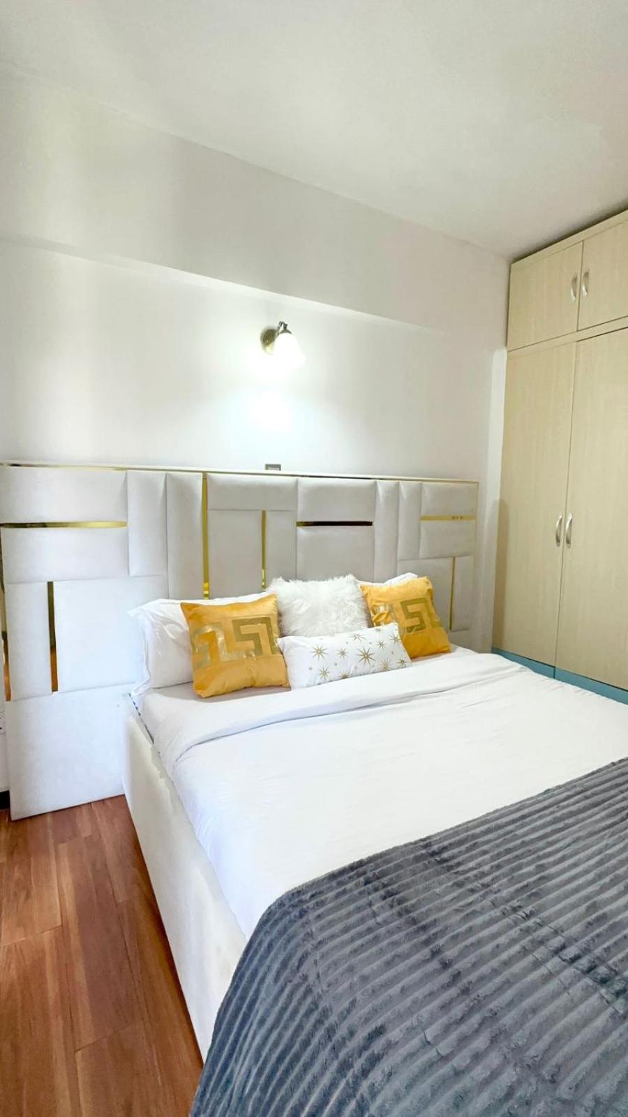 Marcus garden 1 bedroom deluxe apartment view 4