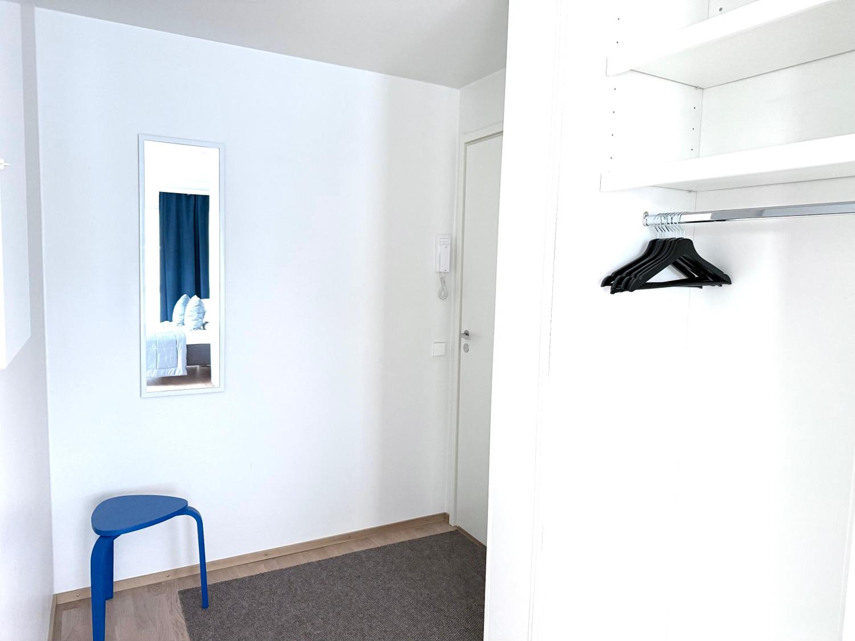 Spacious Railway Station Apartment with sofabed for kid or adult