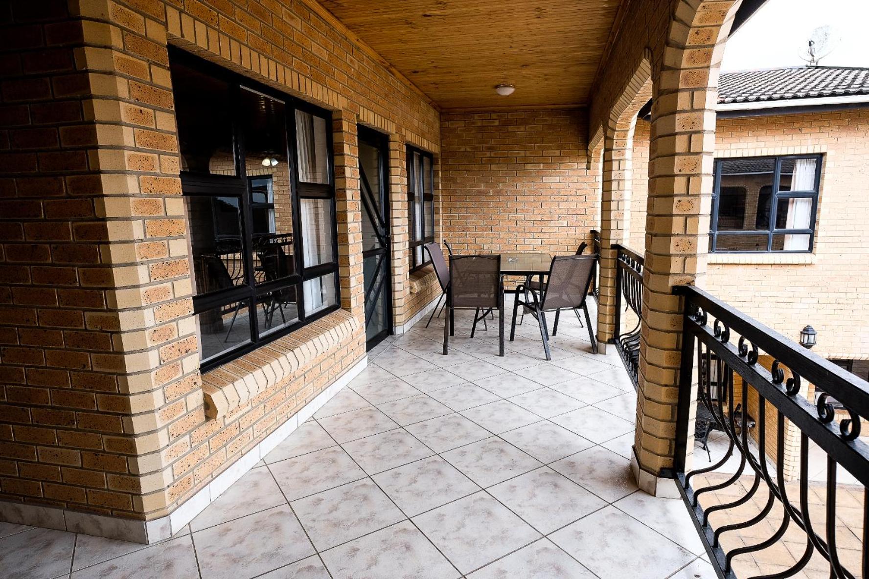 Lake St Lucia Villas